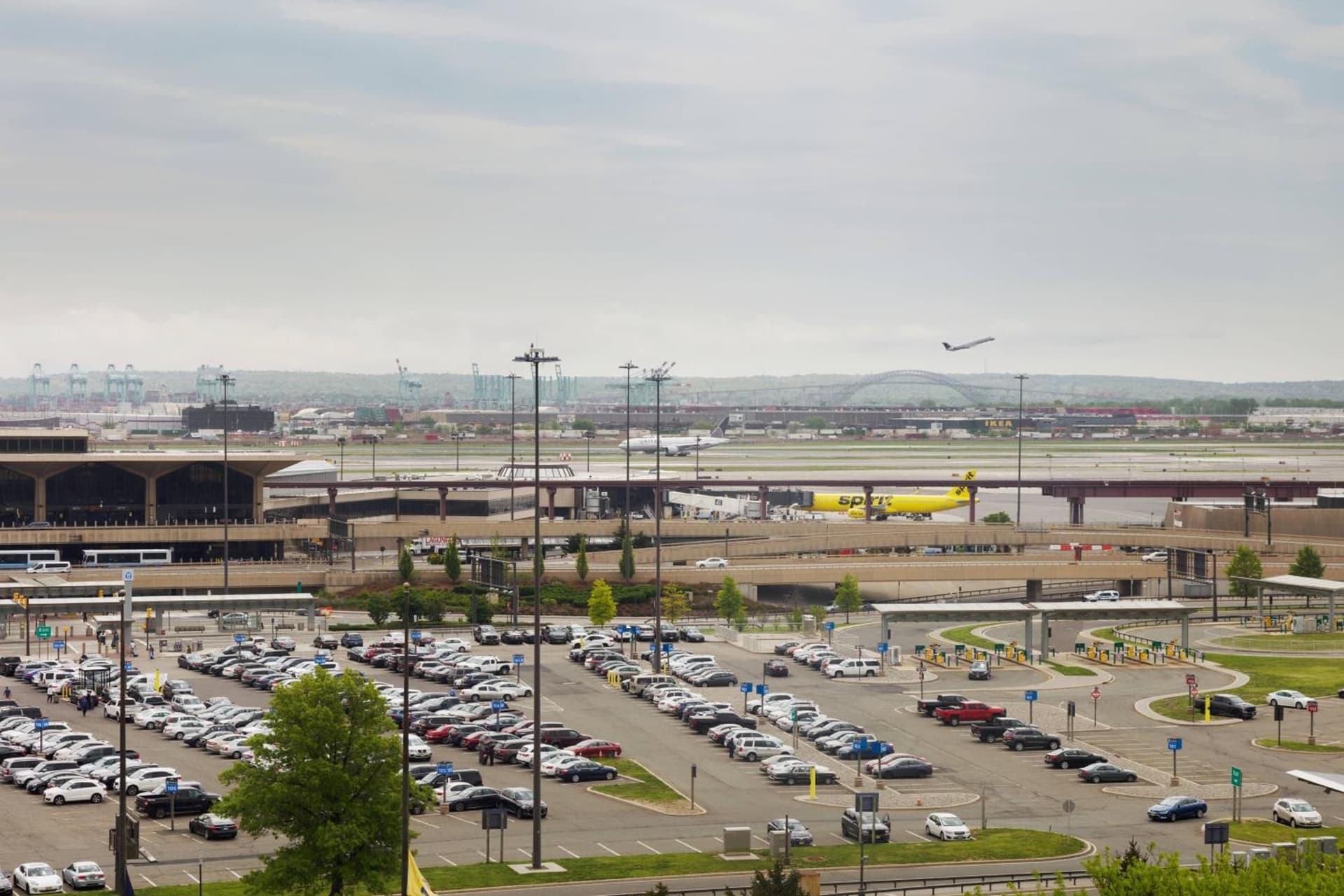 Newark Liberty International Airport Marriott gallery photo in Newark, NJ — image 4