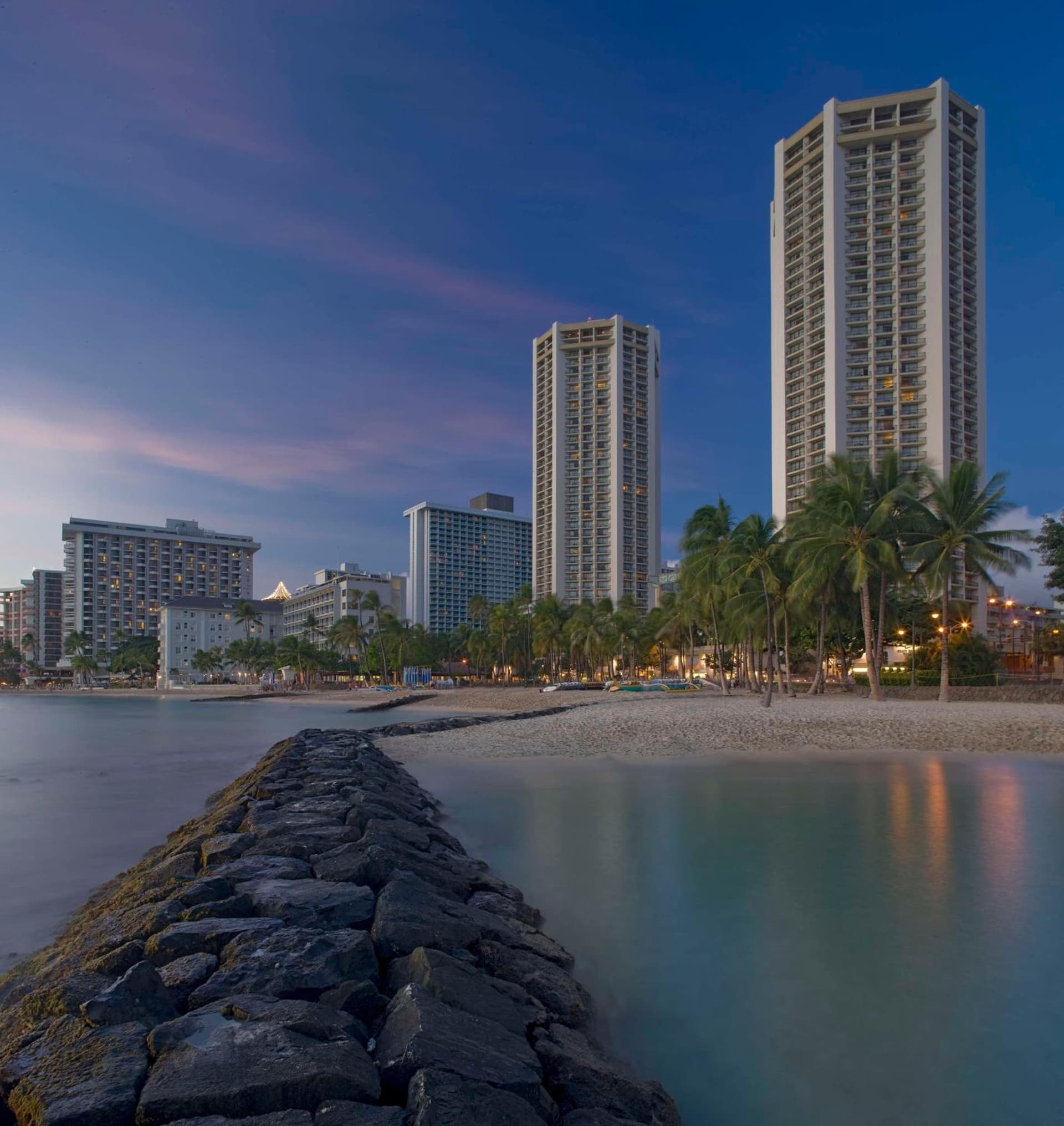 Hyatt Regency Waikiki Beach Resort & Spa interior in Honolulu, HI — gallery photo 2