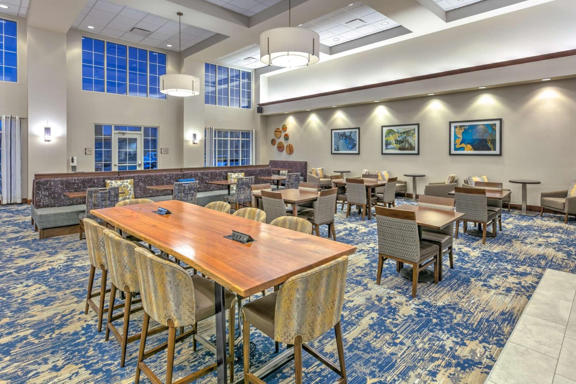 Homewood Suites - Rock Springs interior in Rock Springs, WY — gallery photo 2