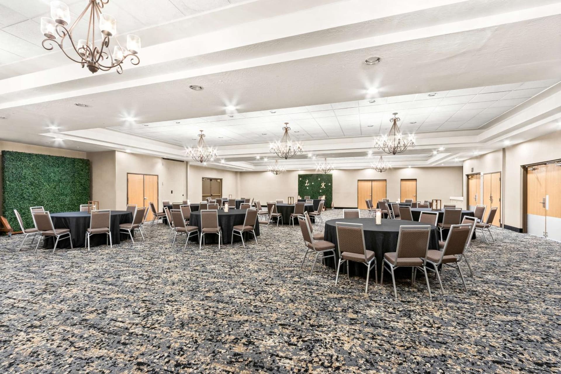 Hampton Inn & Suites Phoenix-Goodyear property views in Goodyear, AZ — gallery photo 3