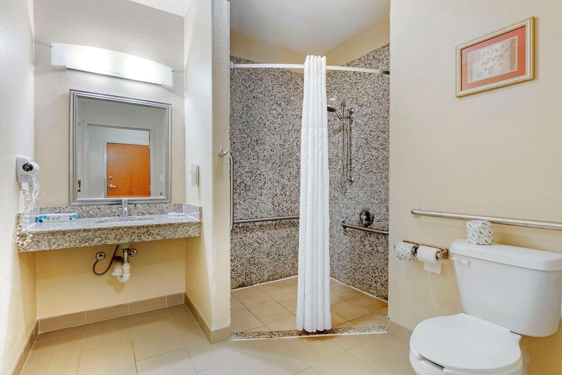 Comfort Inn & Suites Chesapeake - Portsmouth gallery photo in Chesapeake, VA — image 6