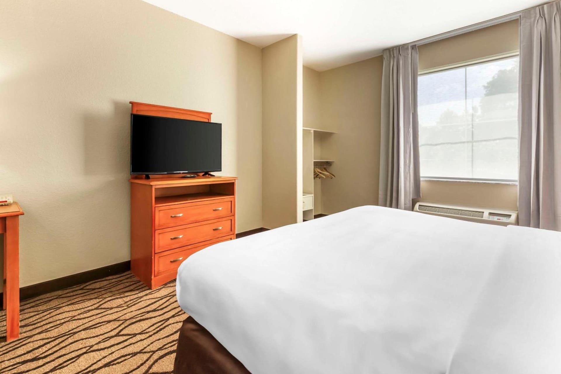 Comfort Inn & Suites Chesapeake - Portsmouth gallery photo in Chesapeake, VA — image 49