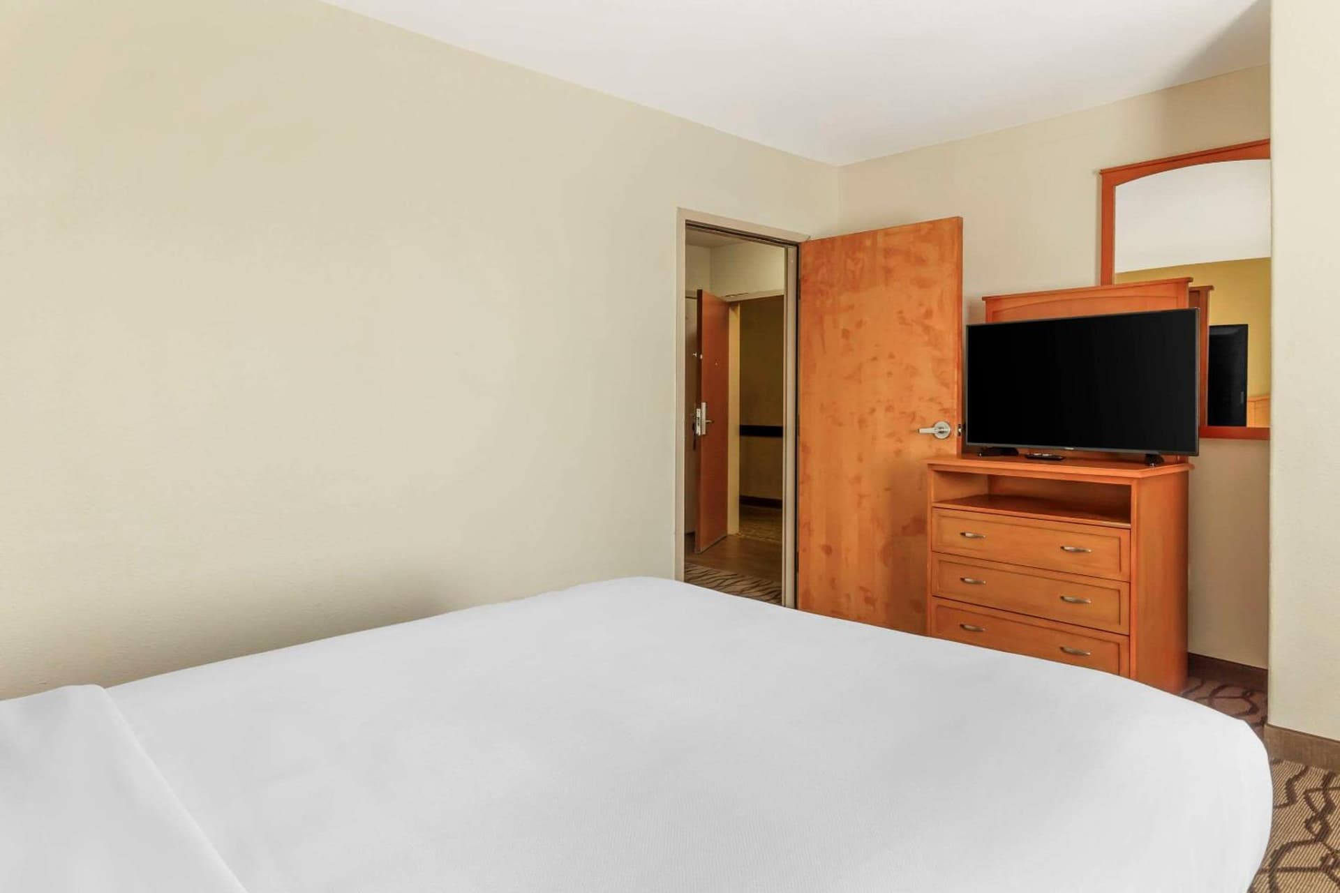 Comfort Inn & Suites Chesapeake - Portsmouth gallery photo in Chesapeake, VA — image 7