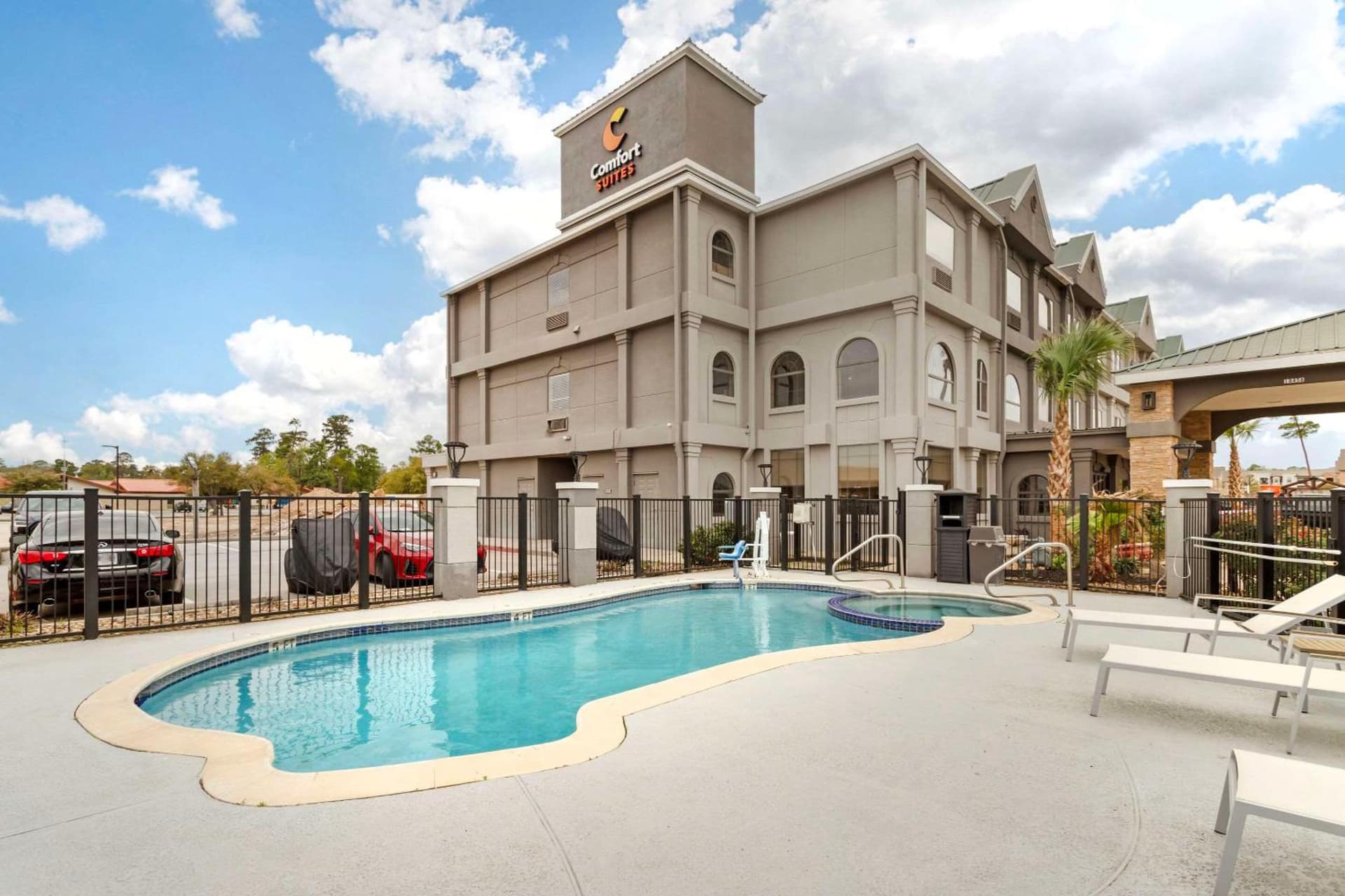 Comfort Suites Shenandoah-The Woodlands gallery photo in The Woodlands, TX — image 41