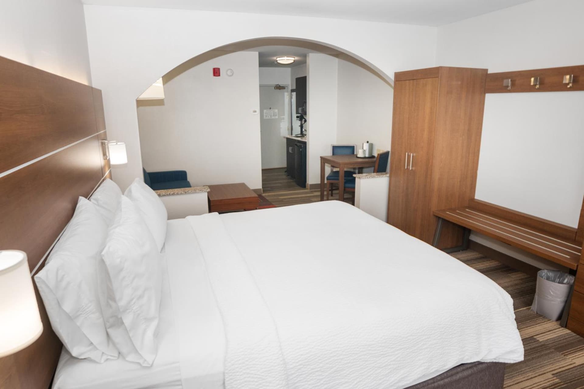Holiday Inn Express and Suites Stroudsburg-Poconos by IHG gallery photo in Stroudsburg, PA — image 9