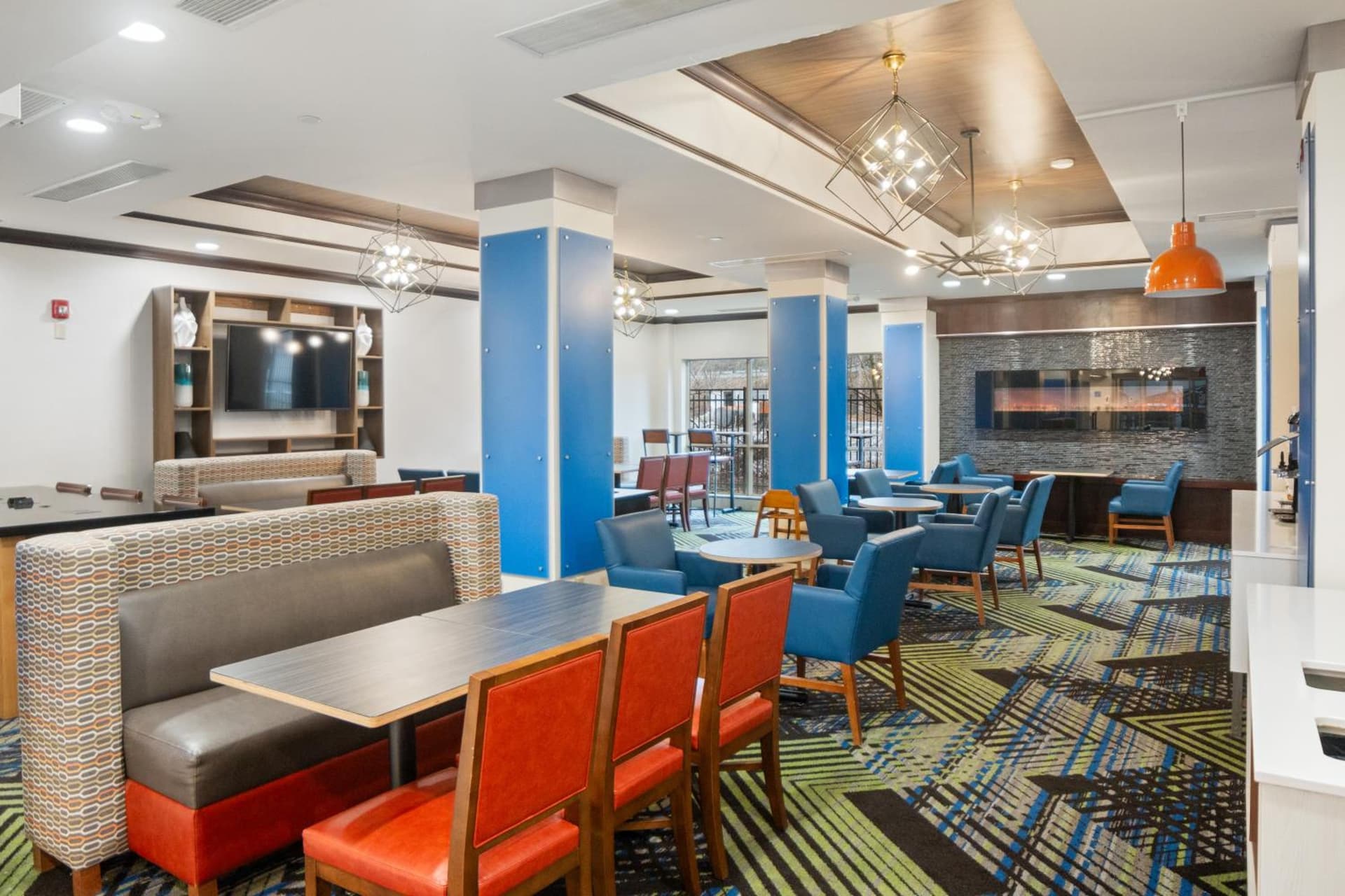Holiday Inn Express and Suites Stroudsburg-Poconos by IHG gallery photo in Stroudsburg, PA — image 27