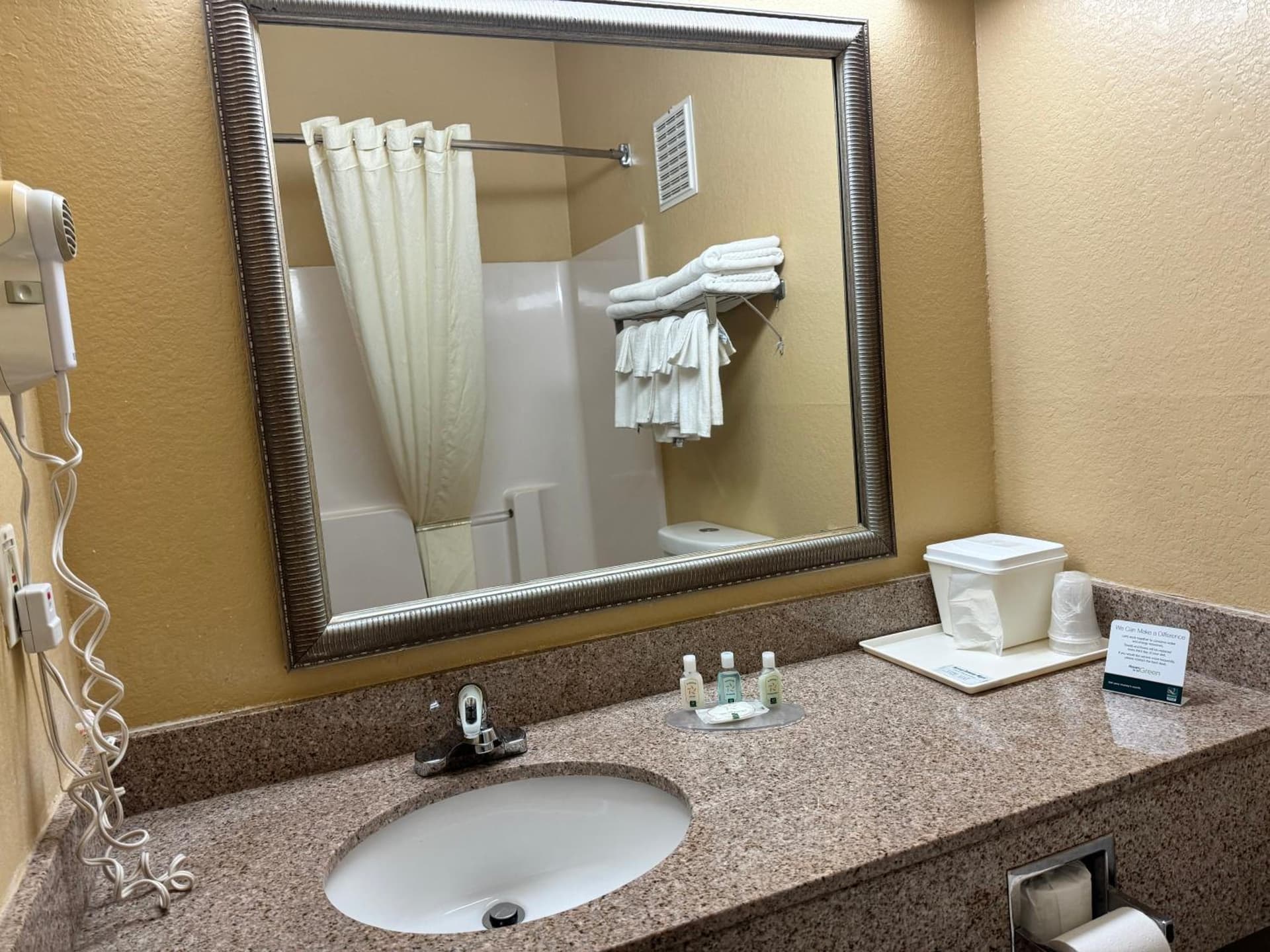 Quality Inn & Suites Eau Claire University Area gallery photo in Eau Claire, WI — image 41