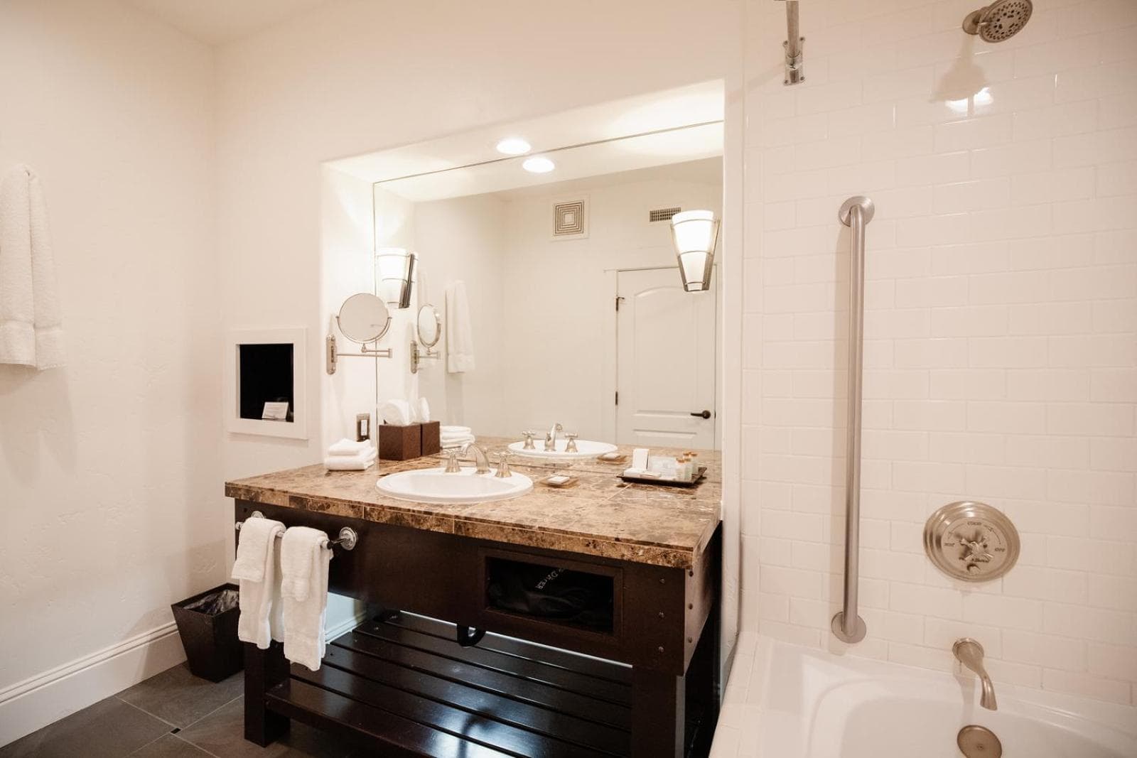 Appellation Lodi - Wine & Roses Resort and Spa gallery photo in Lodi, CA — image 52