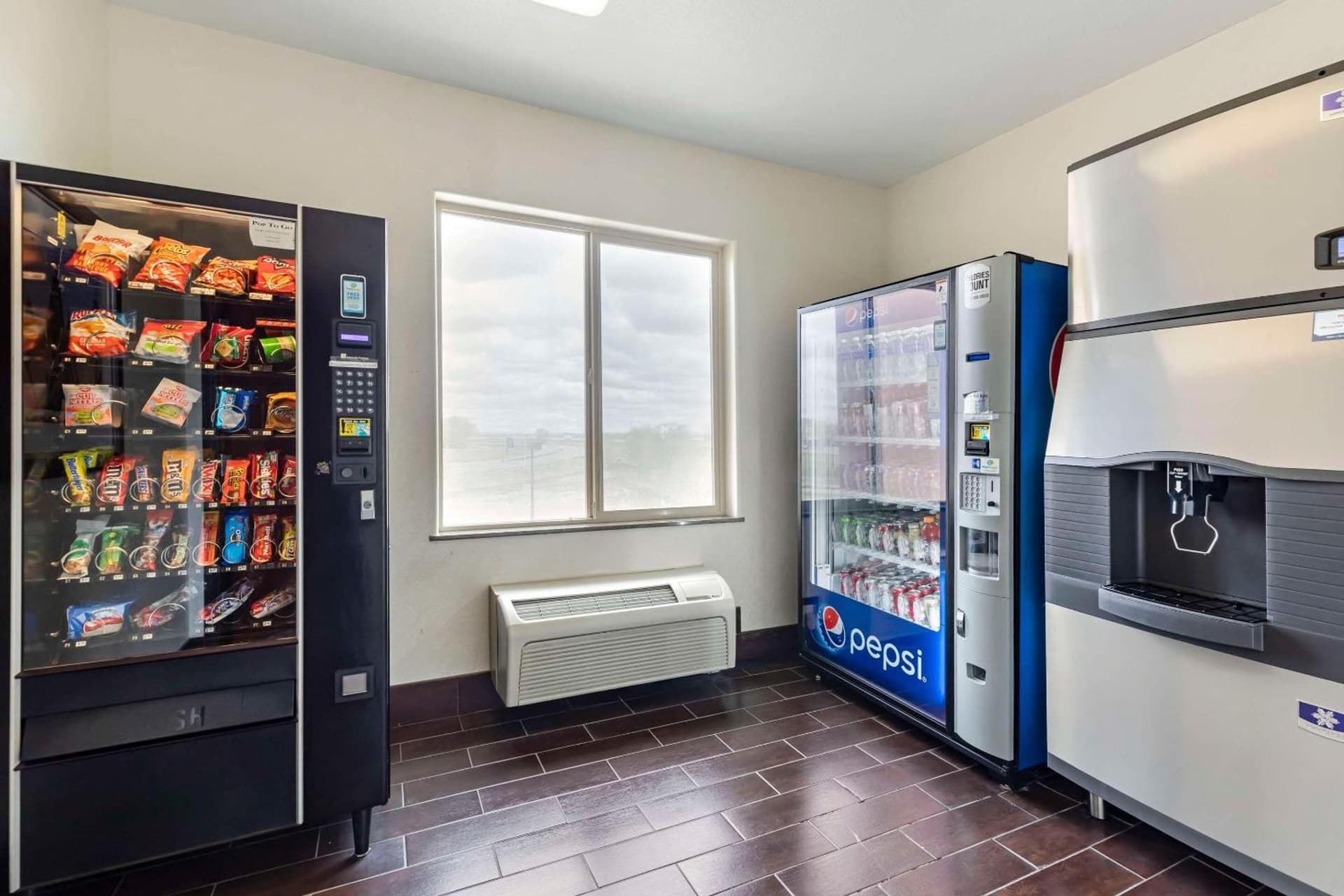 Comfort Inn & Suites Brighton Denver NE Medical Center gallery photo in Brighton, CO — image 10