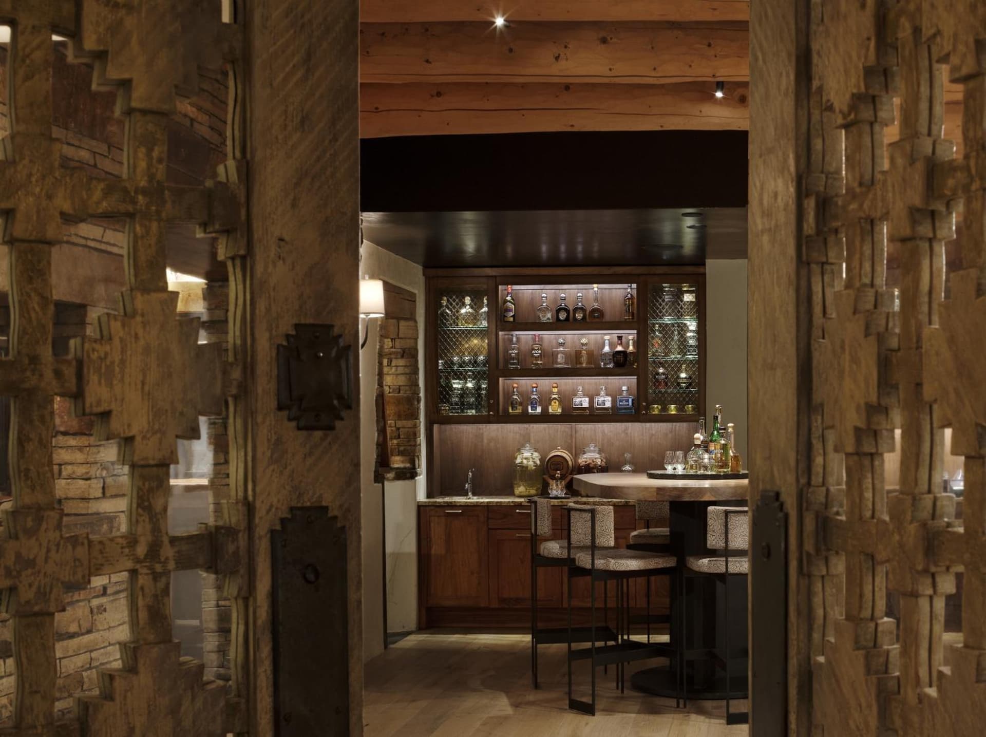 Rosewood Inn of the Anasazi interior in Santa Fe, NM — gallery photo 2