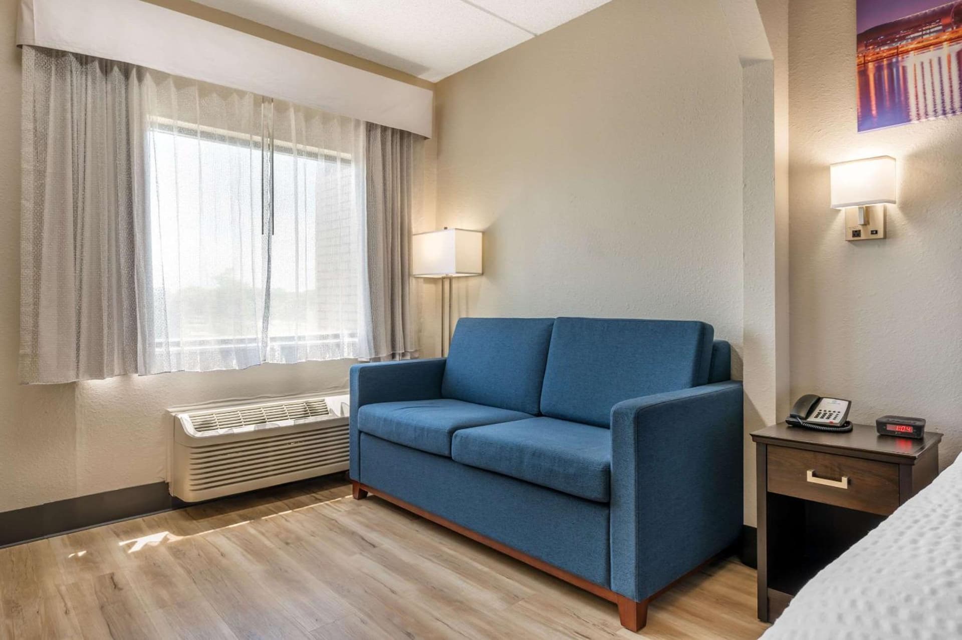 Clarion Pointe Louisville East gallery photo in Louisville, KY — image 22
