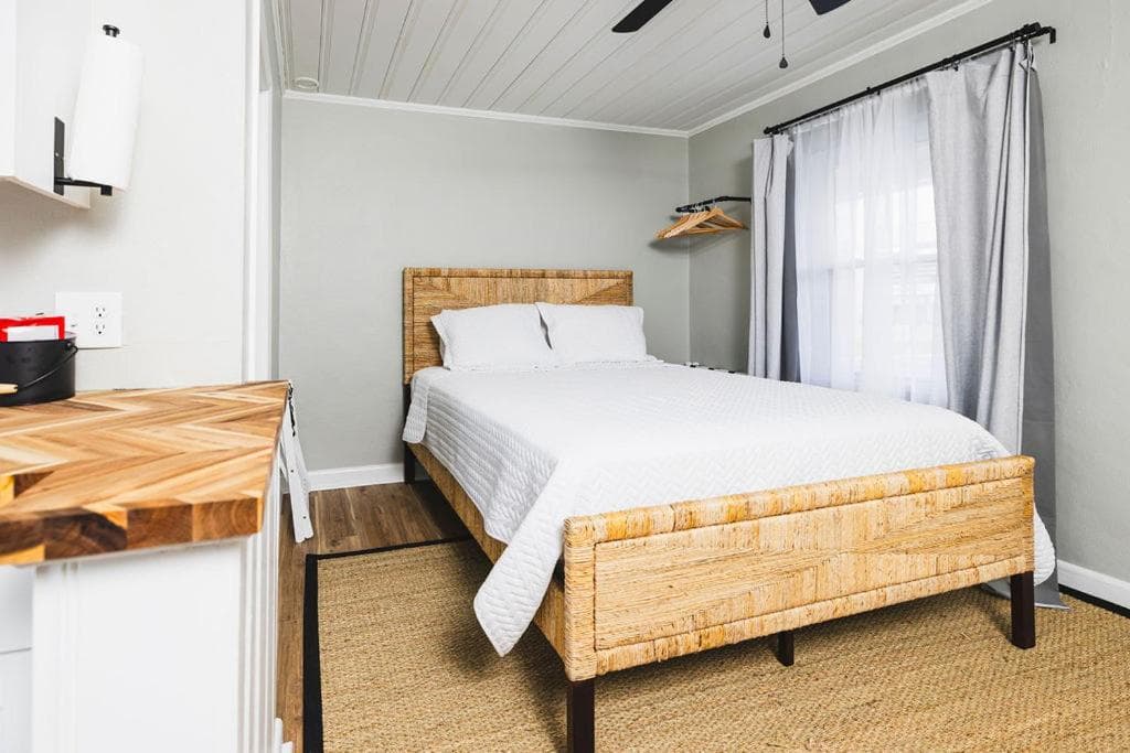 Seabirds Motel At Kure Beach interior in Kure Beach, NC — gallery photo 2