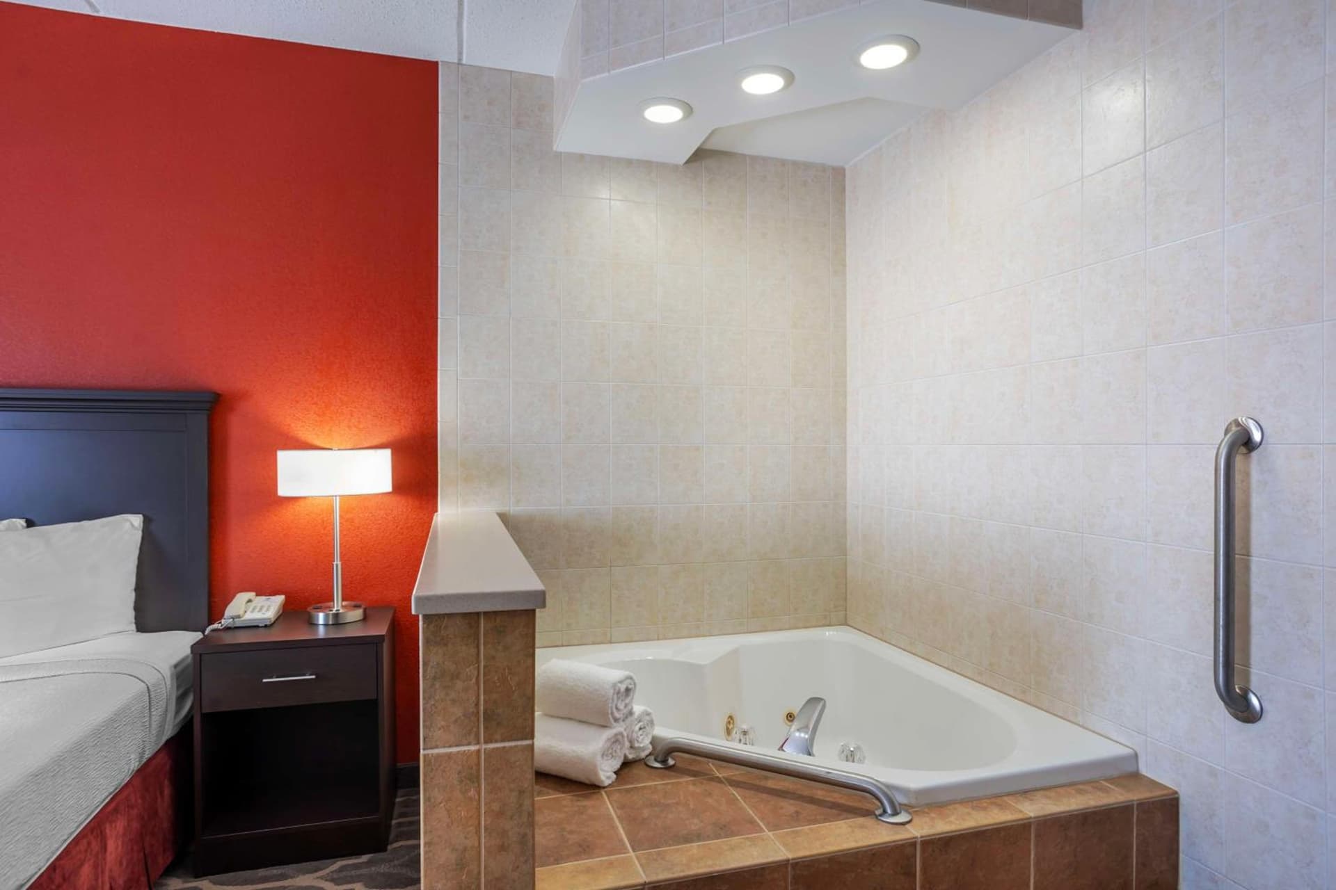 Best Western Inn at Blakeslee-Pocono gallery photo in Blakeslee, PA — image 70