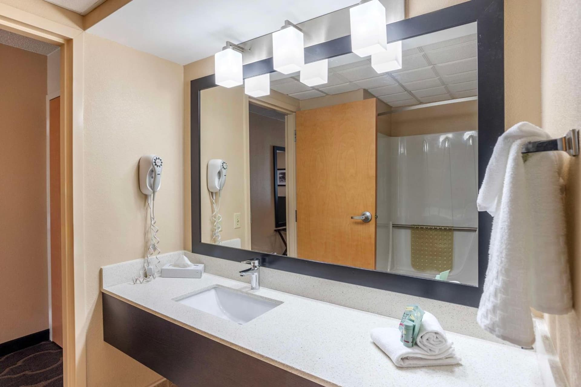 Best Western Inn at Blakeslee-Pocono gallery photo in Blakeslee, PA — image 74