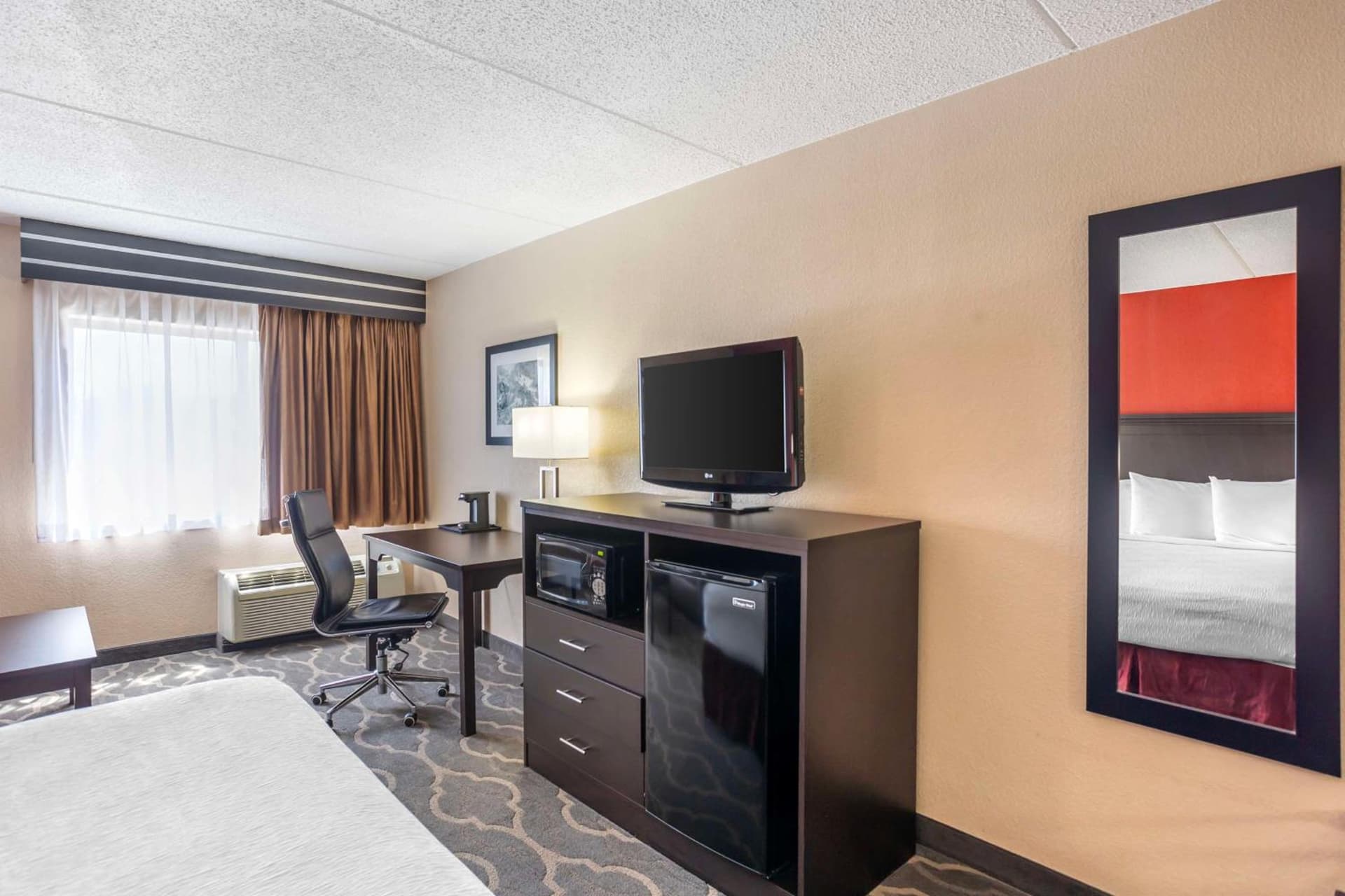 Best Western Inn at Blakeslee-Pocono gallery photo in Blakeslee, PA — image 29