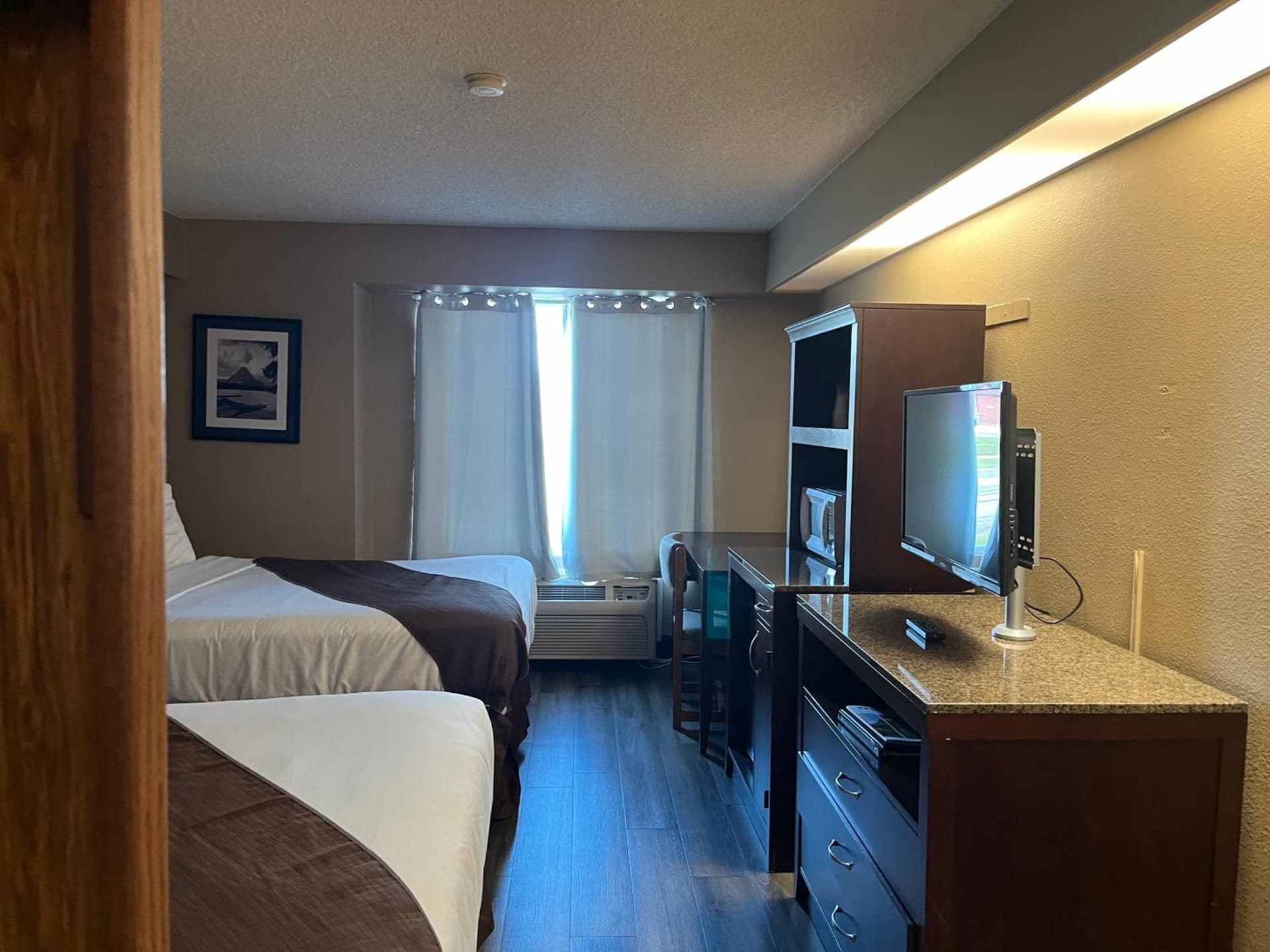 Americas Best Value Inn Kalispell property views in Kalispell, MT — gallery photo 3