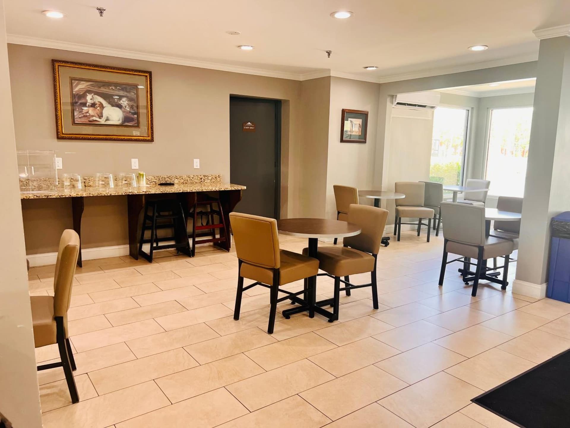 Microtel Inn by Wyndham Lexington gallery photo in Lexington, KY — image 21