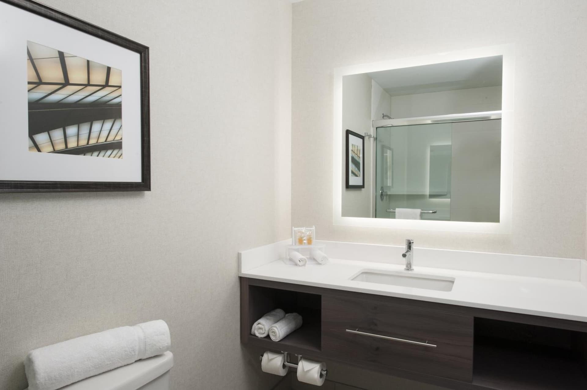 Holiday Inn Cleveland Clinic by IHG gallery photo in Cleveland, OH — image 30