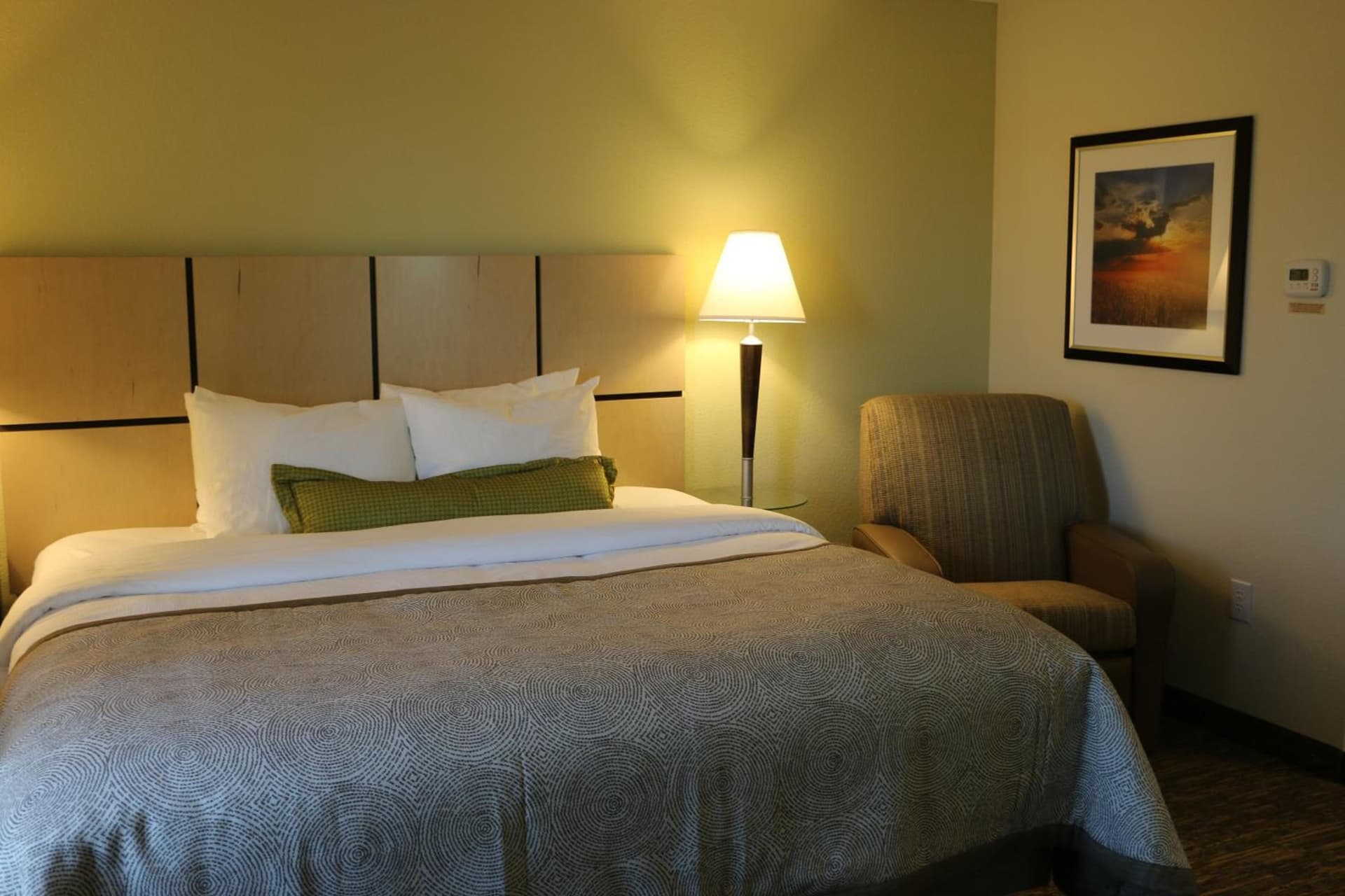 Candlewood Suites Bloomington by IHG gallery photo in Bloomington, IN — image 13