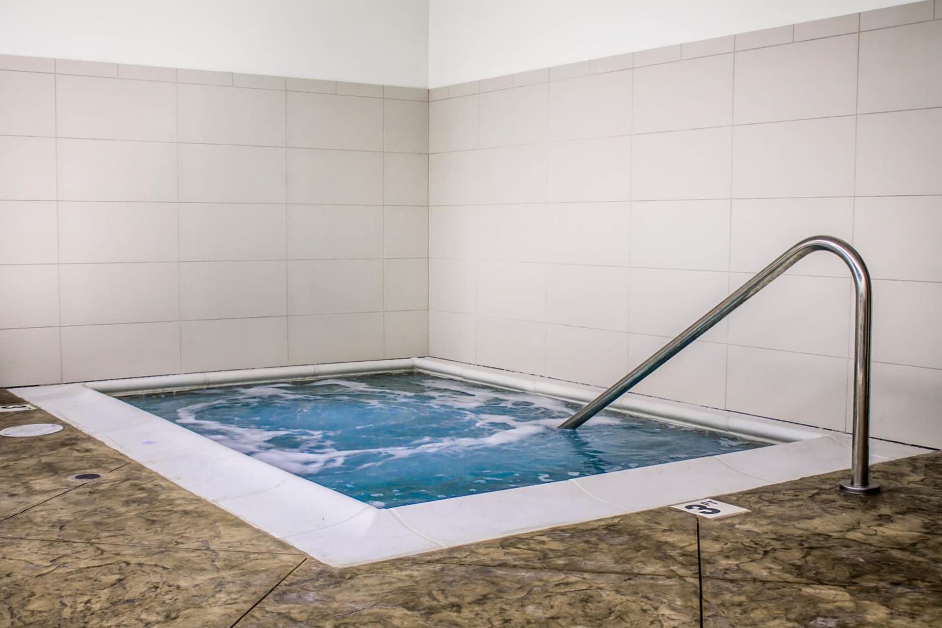 Comfort Suites Hartville-North Canton gallery photo in Uniontown, OH — image 29