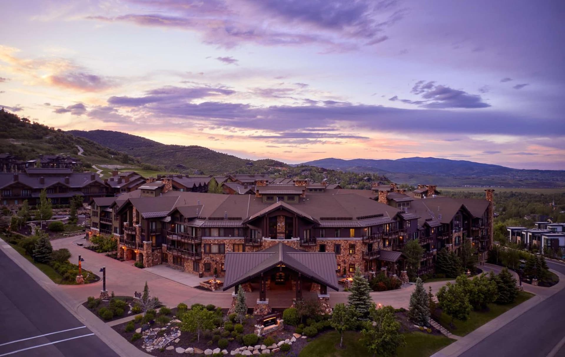 Waldorf Astoria Park City gallery photo in Park City, UT — image 11