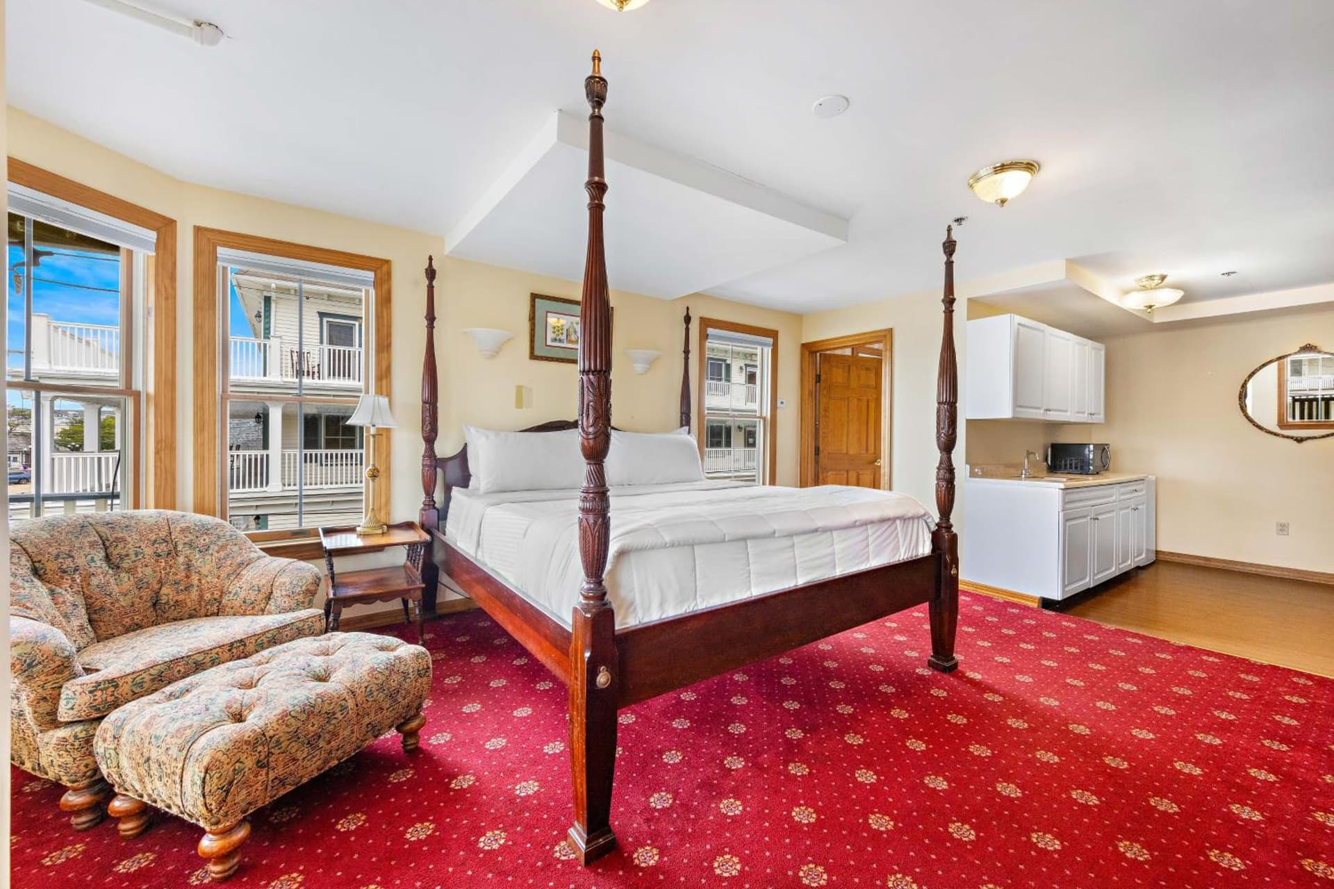 Majestic Hotel interior in Ocean Grove, NJ — gallery photo 2