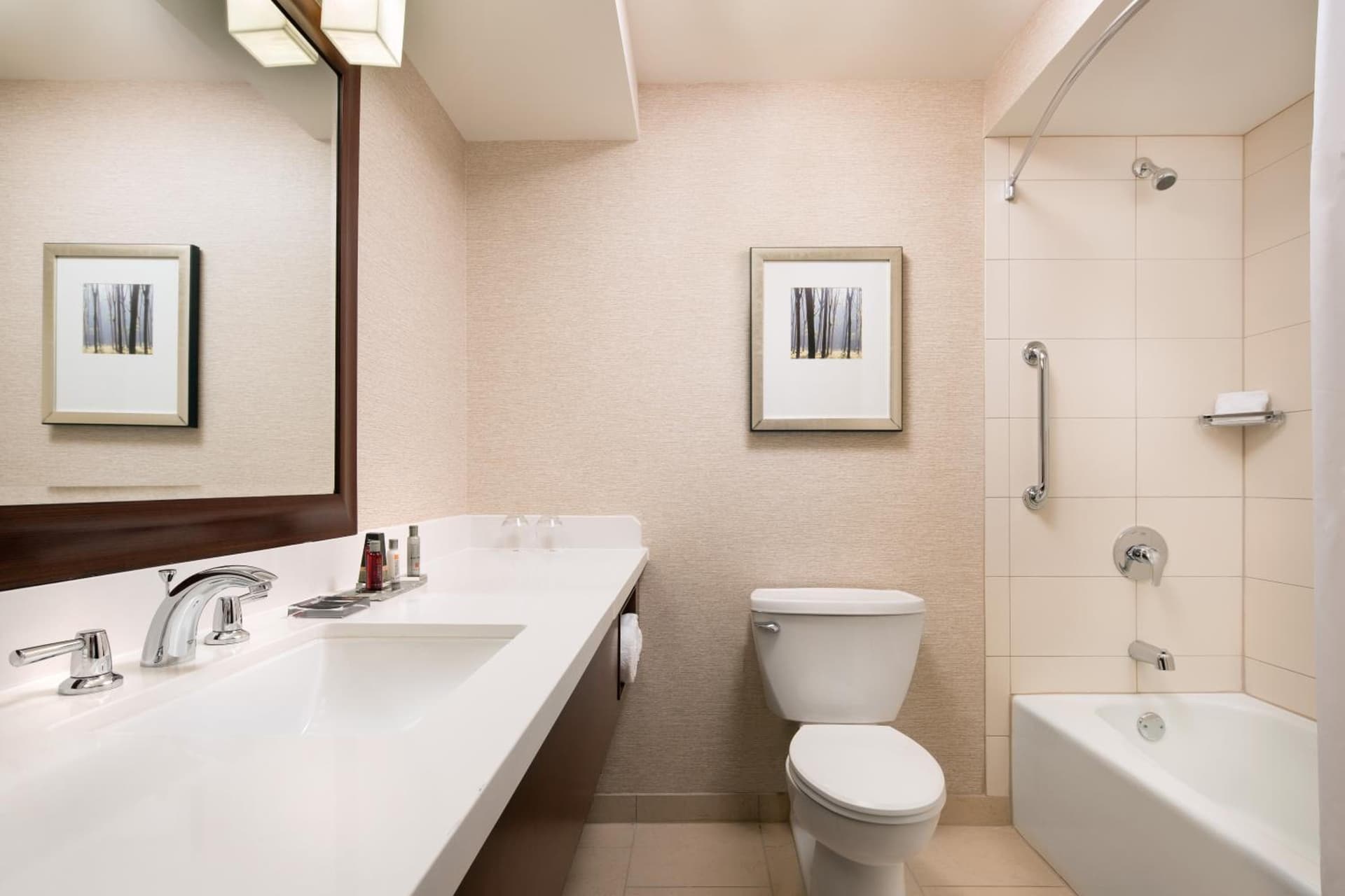 Chicago Marriott Naperville property views in Naperville, IL — gallery photo 3