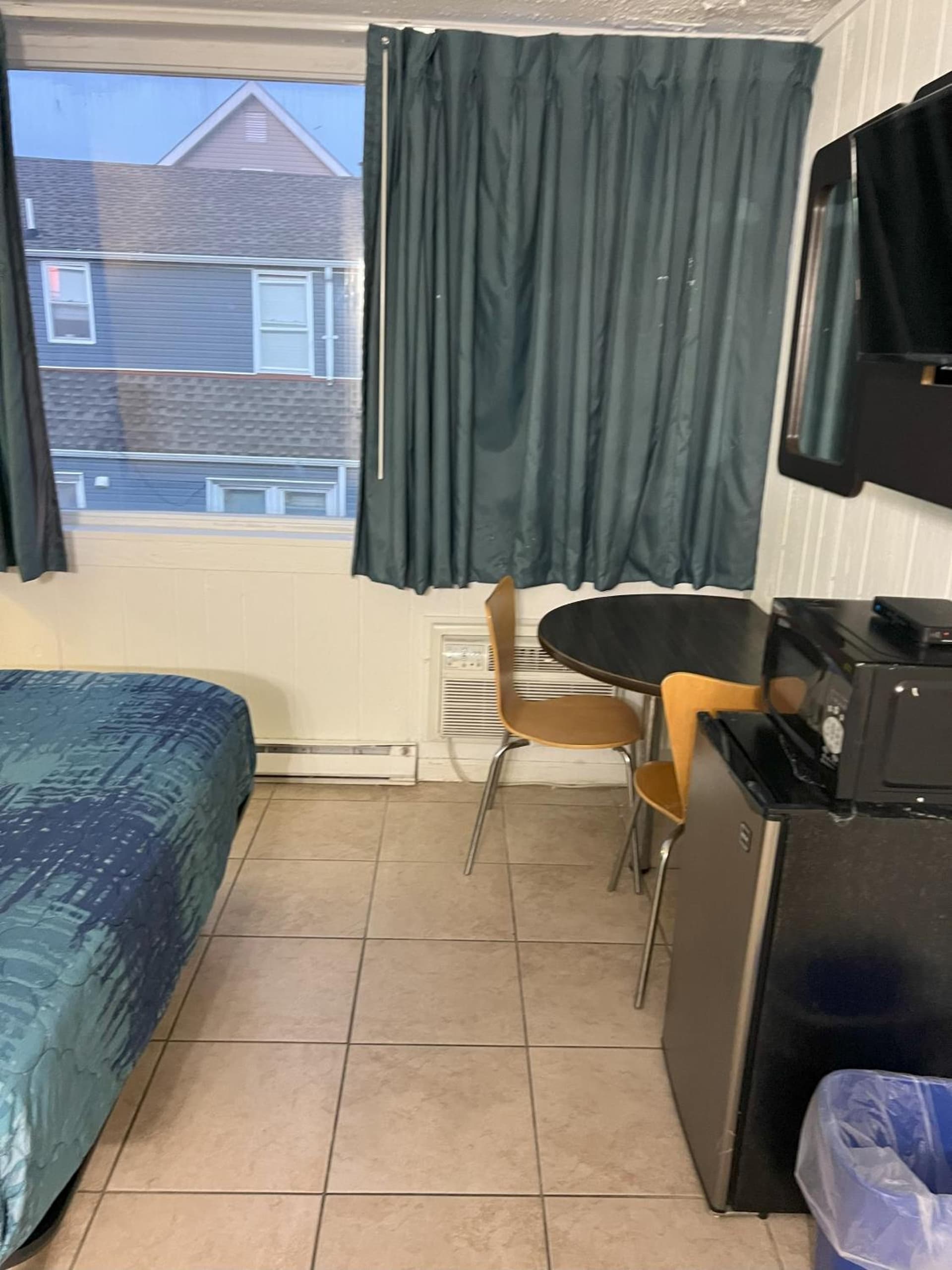 AIRE Hotel North Beach Jersey Shore interior in Seaside Heights, NJ — gallery photo 2
