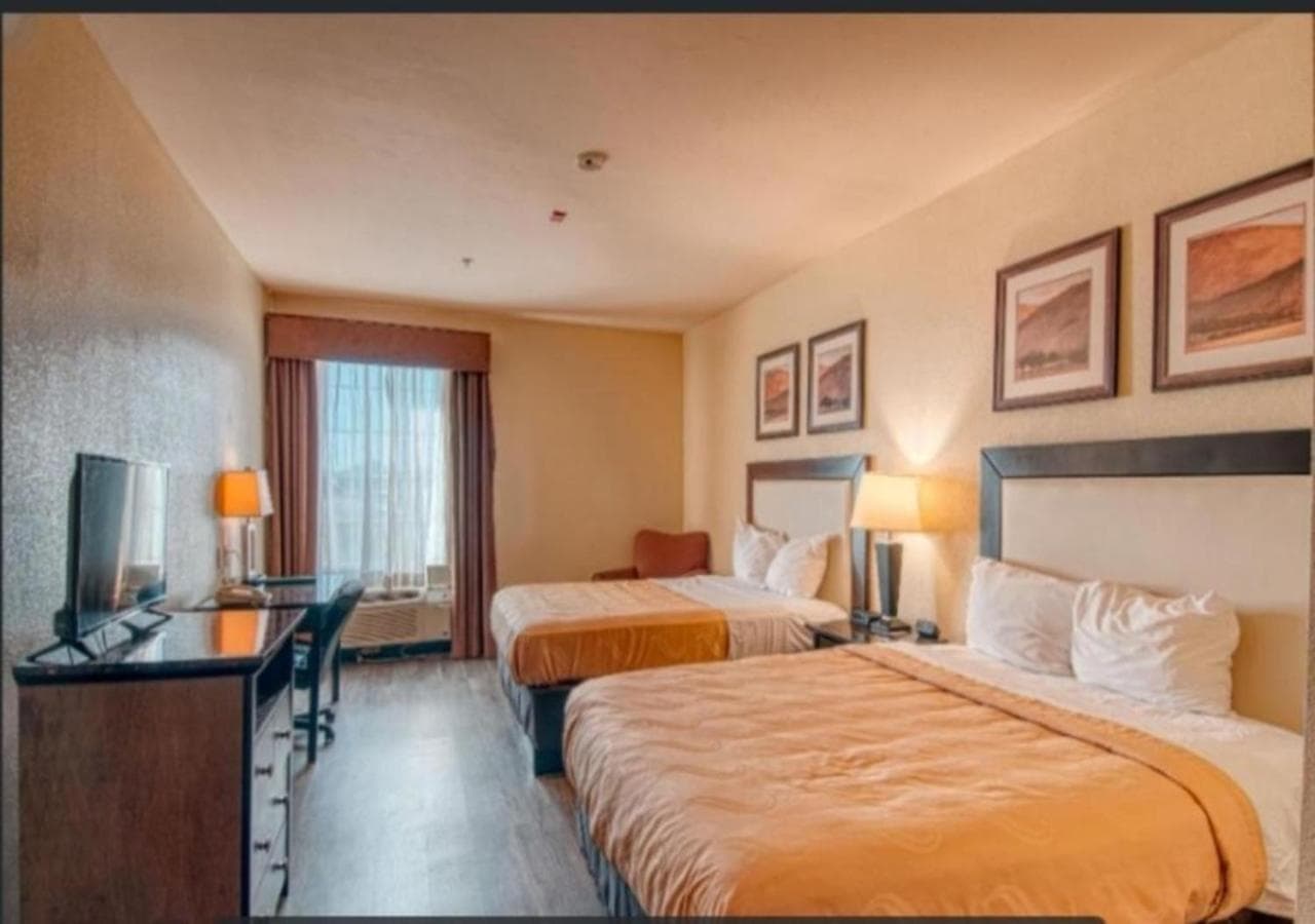 Express inn & suites gallery photo in Norman, OK — image 12