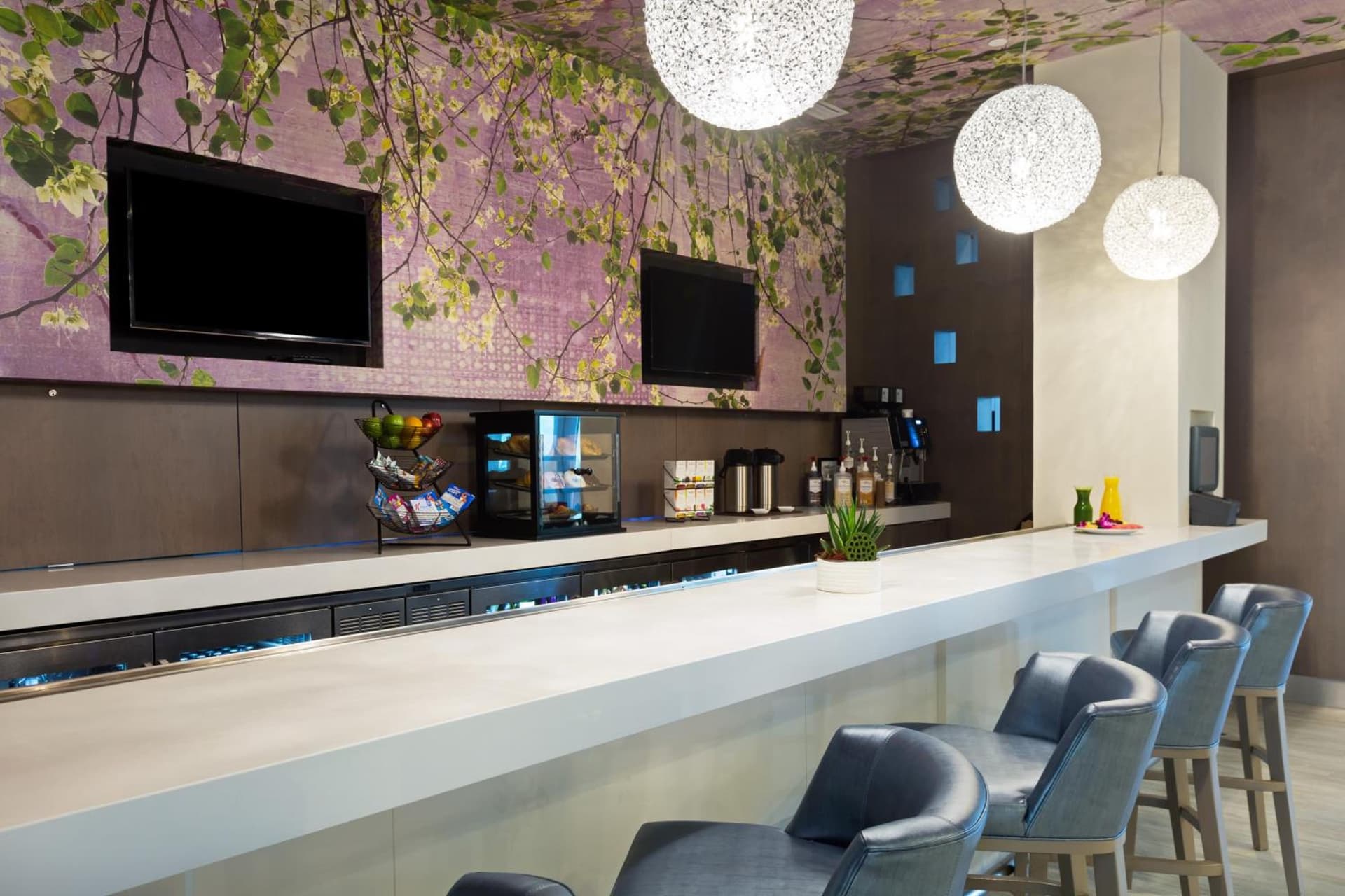 Wyndham Grand Jupiter at Harbourside Place gallery photo in Jupiter, FL — image 127