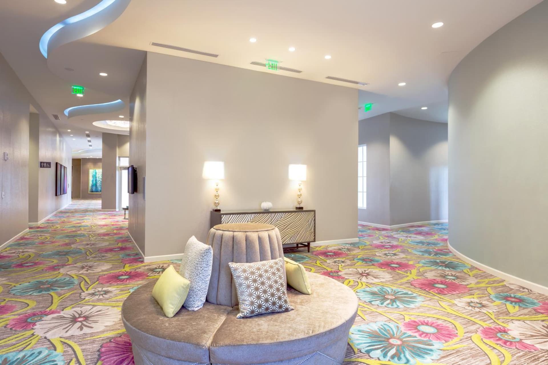 Wyndham Grand Jupiter at Harbourside Place gallery photo in Jupiter, FL — image 49