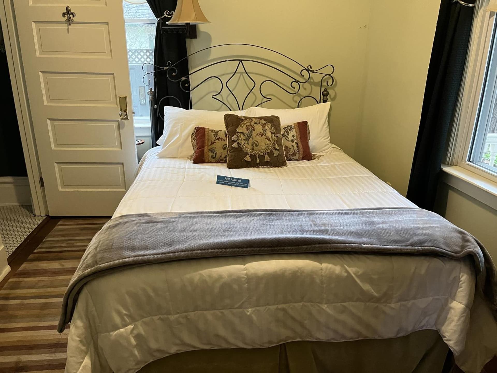 Abbey House Inn gallery photo in Winters, CA — image 4