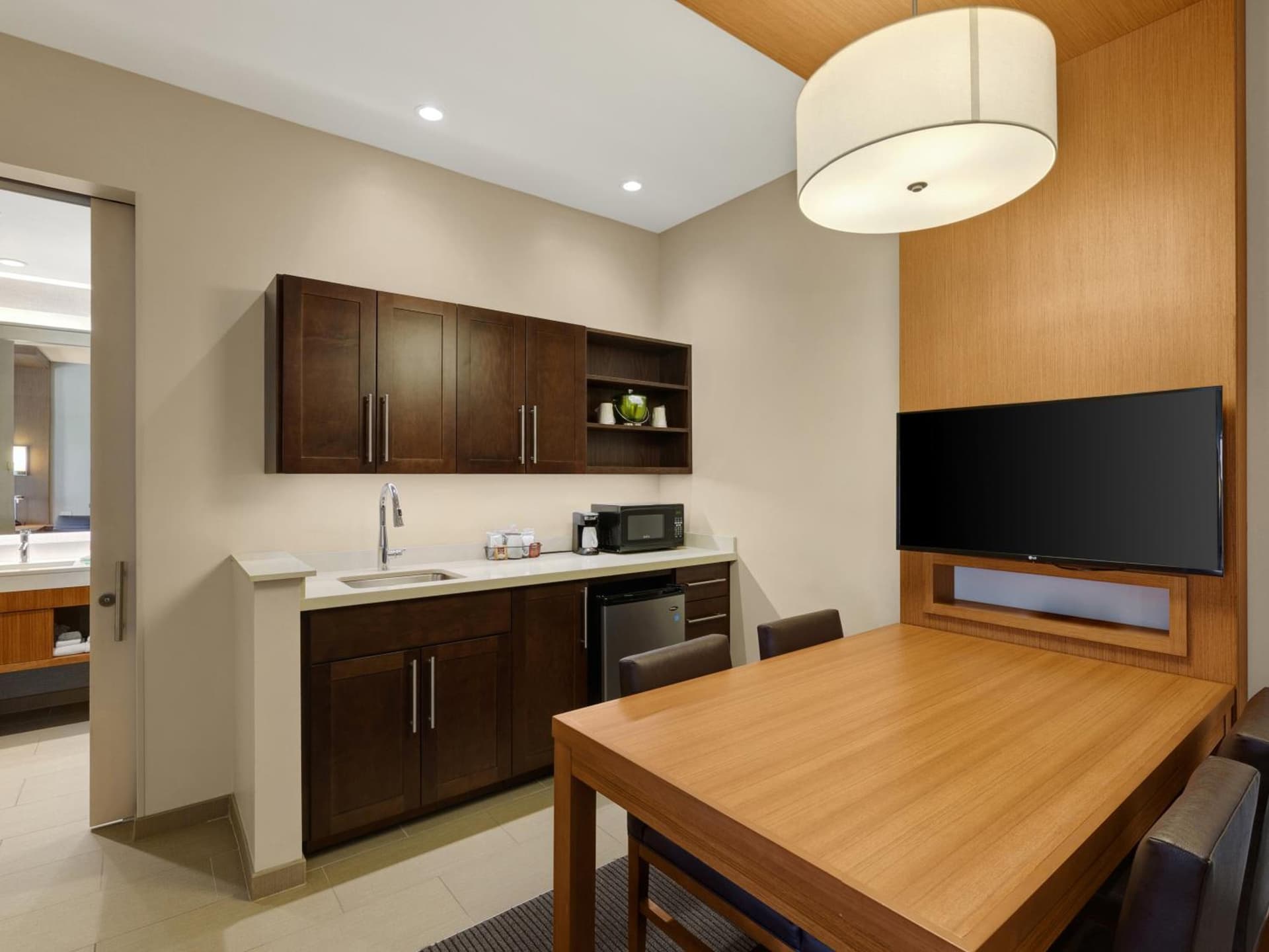 Hyatt Place Milwaukee Downtown gallery photo in Milwaukee, WI — image 95