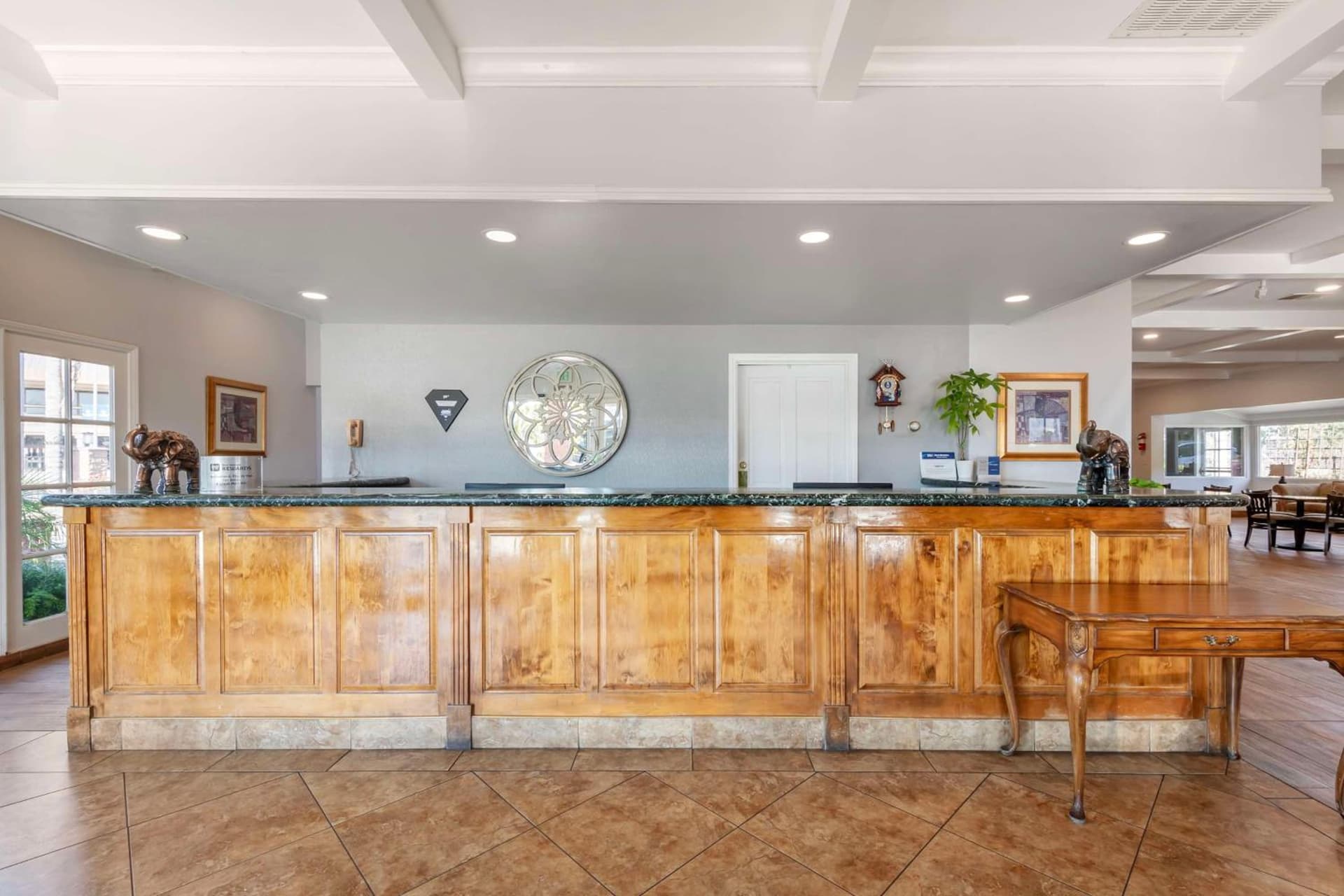 Best Western Plus Hill House gallery photo in Bakersfield, CA — image 10