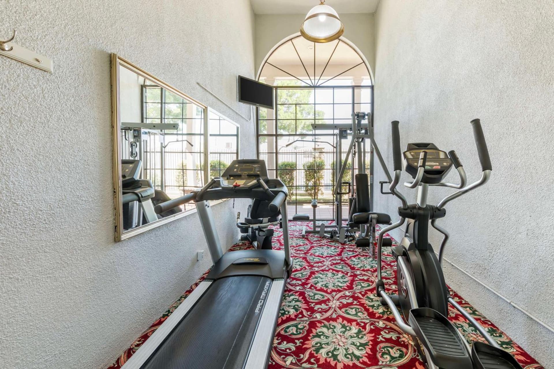 Best Western Plus Hill House gallery photo in Bakersfield, CA — image 31
