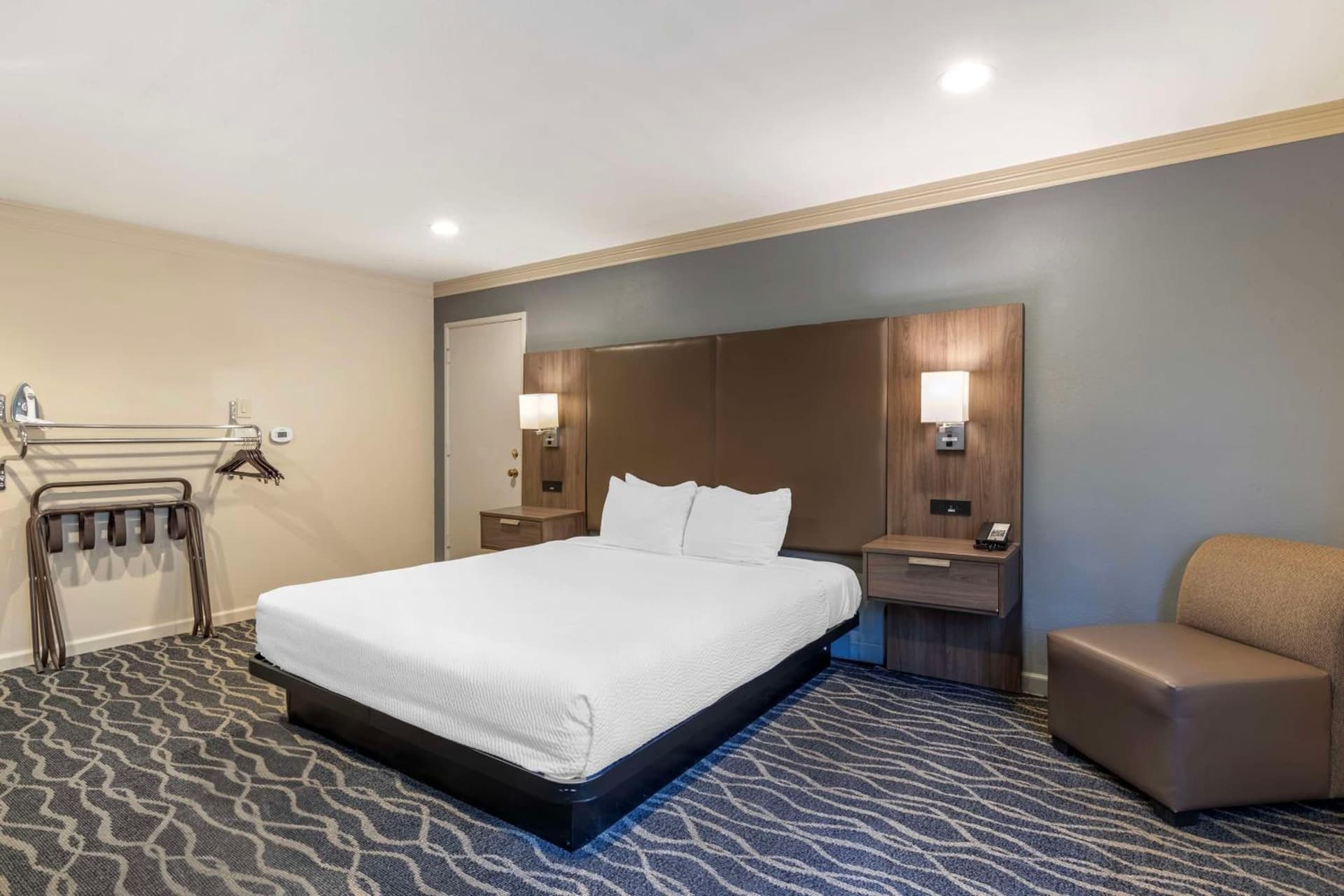 Best Western Plus Hill House gallery photo in Bakersfield, CA — image 28