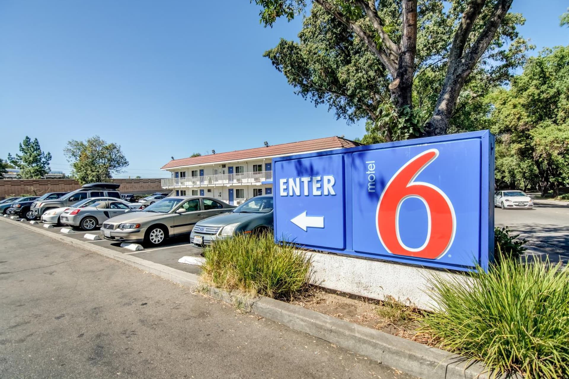 Motel 6-Stockton, CA - North interior in Lincoln Village, CA — gallery photo 2