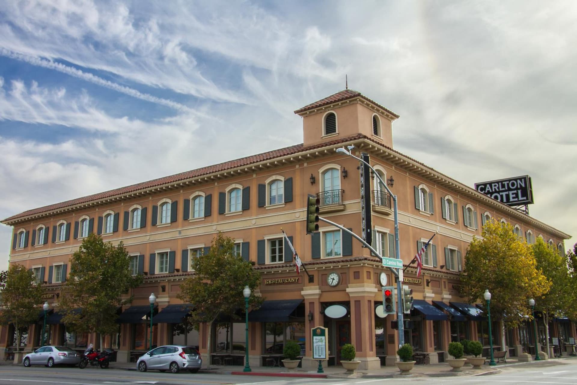 The Carlton Hotel, Atascadero Paso Robles, a Tribute Portfolio Hotel featured exterior or lobby in Atascadero, CA — similar hotel