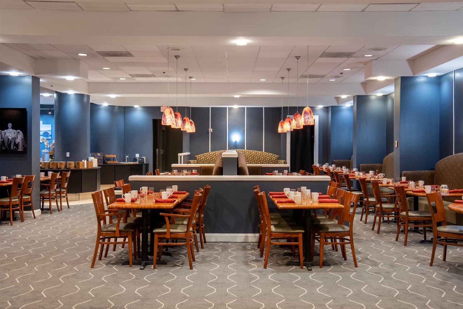 DoubleTree by Hilton Washington DC – Crystal City gallery photo in Arlington, VA — image 9