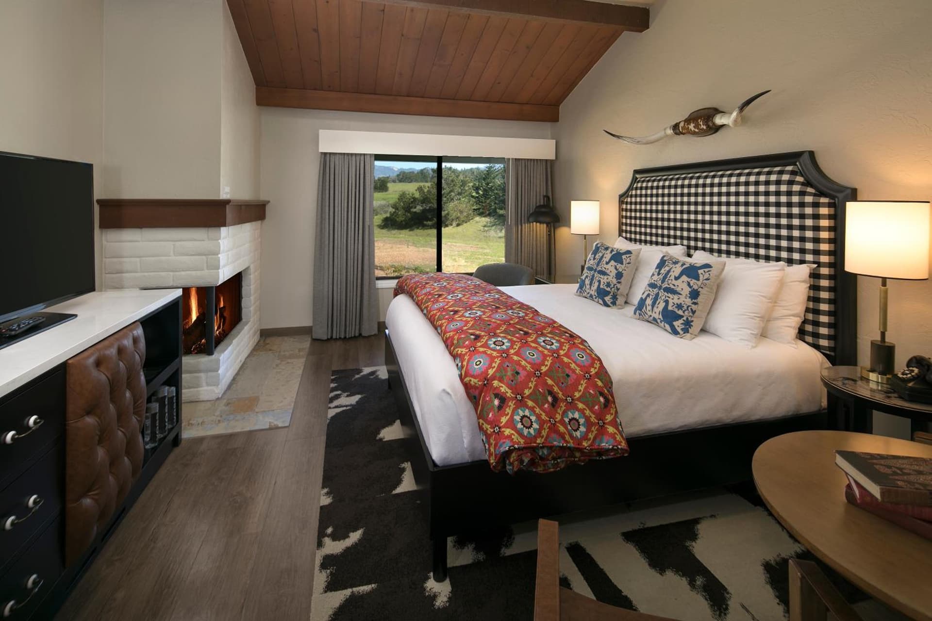 Oceanpoint Ranch interior in Cambria, CA — gallery photo 2