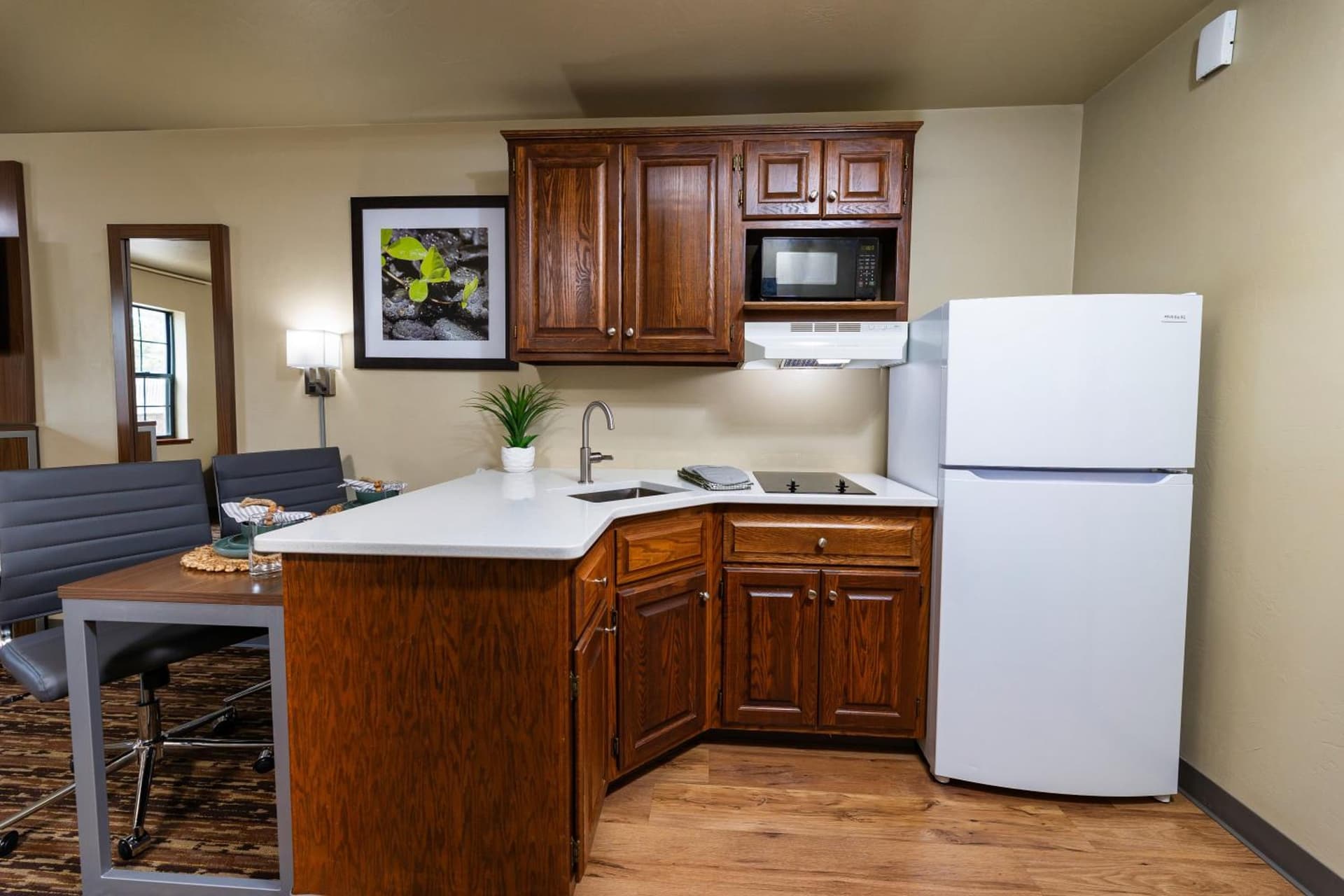 Extended Stay Airport gallery photo in Green Bay, WI — image 43