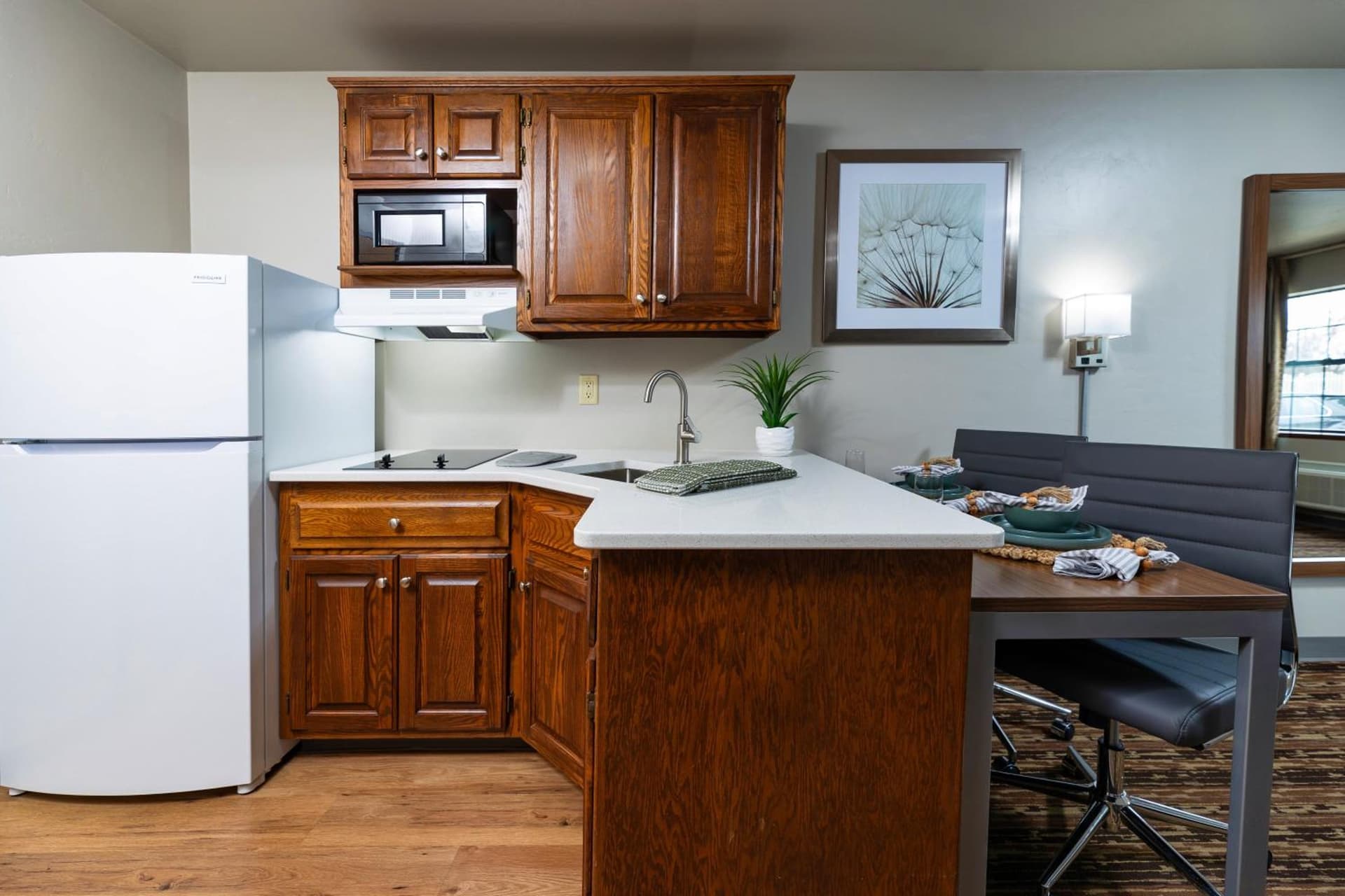 Extended Stay Airport gallery photo in Green Bay, WI — image 34