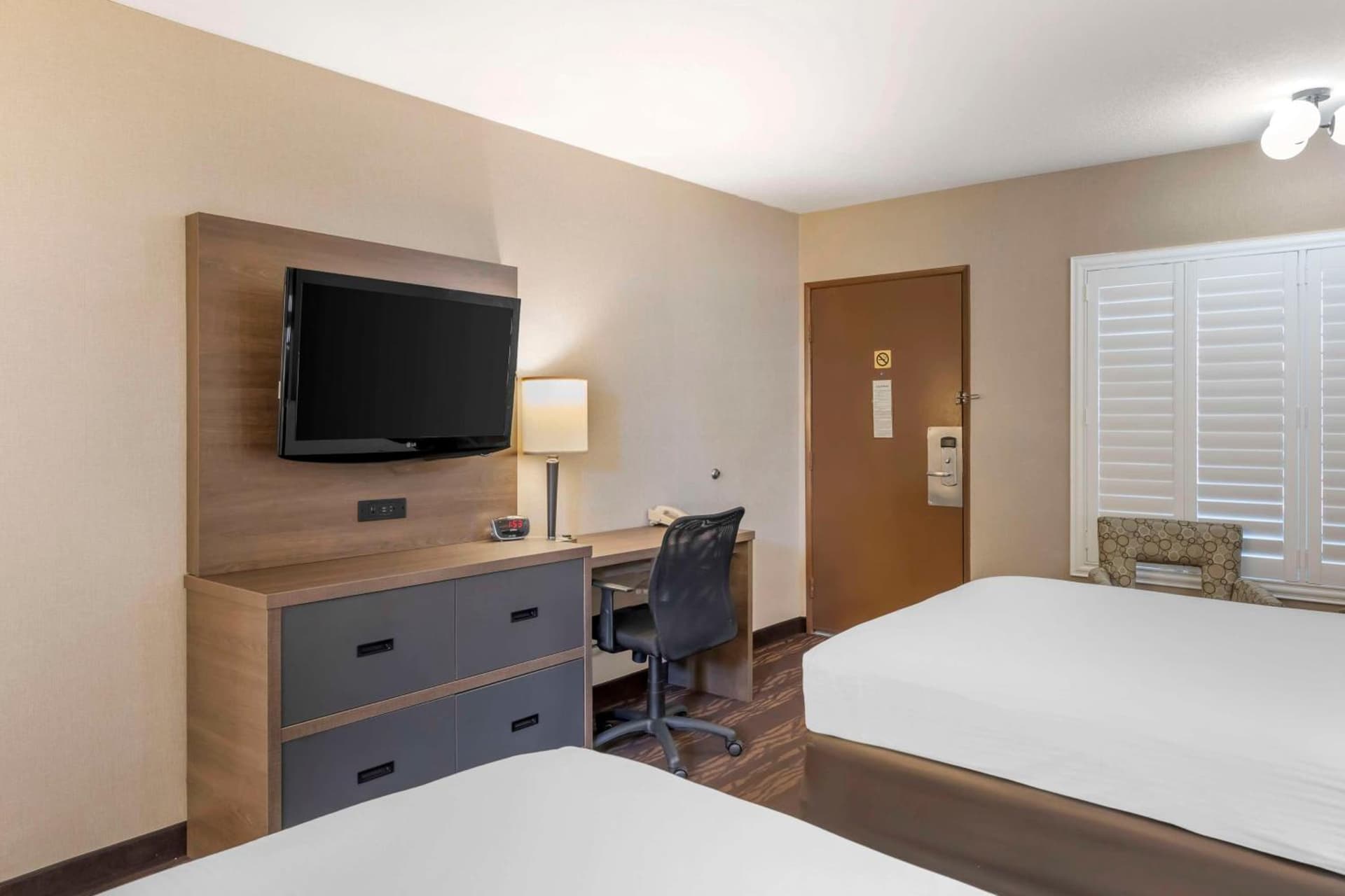 Best Western Plus Stovall's Inn gallery photo in Anaheim, CA — image 48