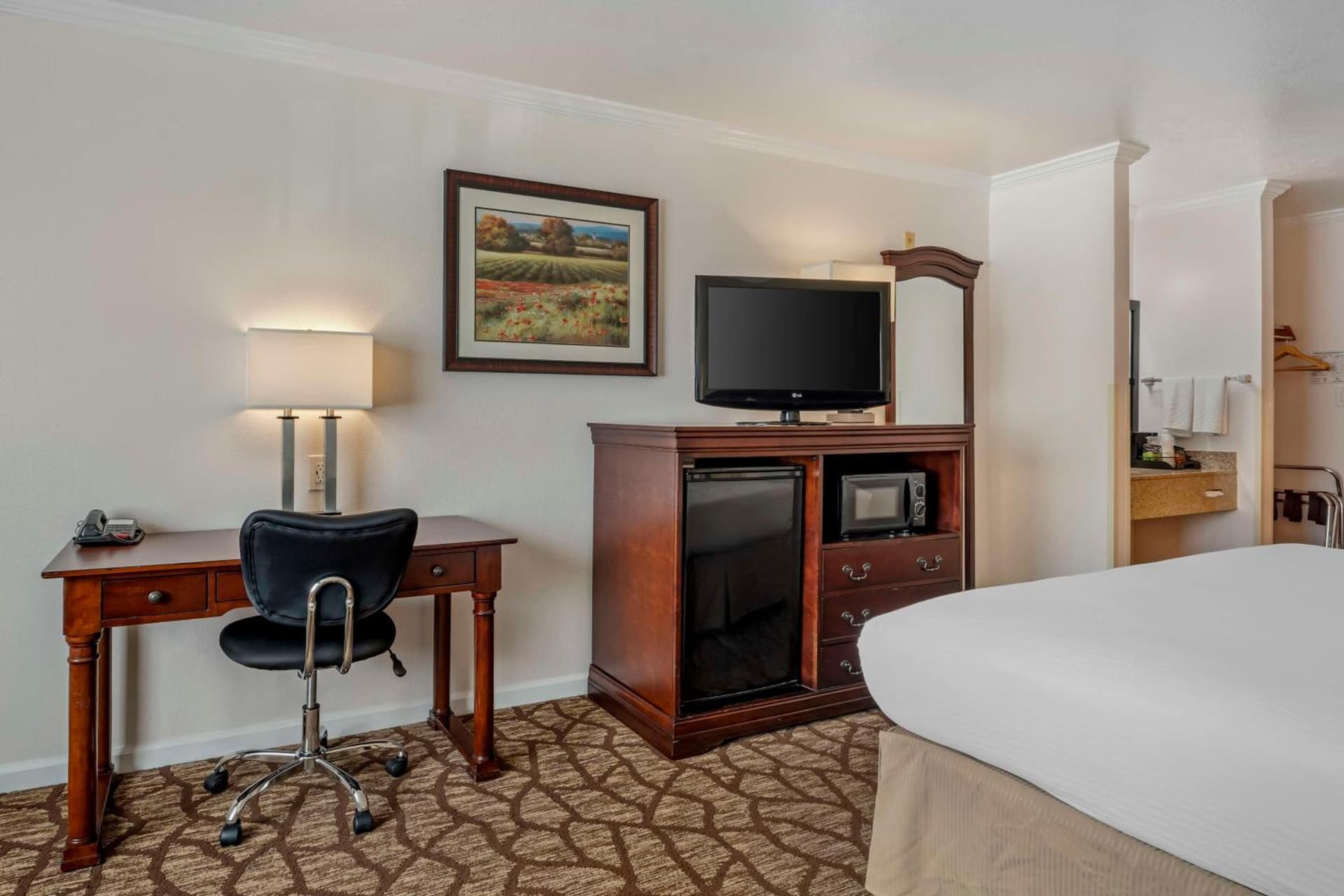 Best Western Salinas Monterey gallery photo in Salinas, CA — image 8