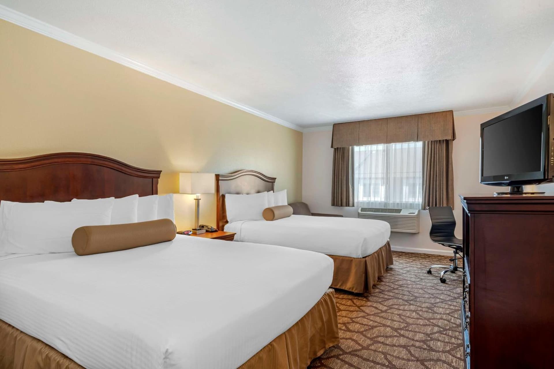 Best Western Salinas Monterey gallery photo in Salinas, CA — image 5