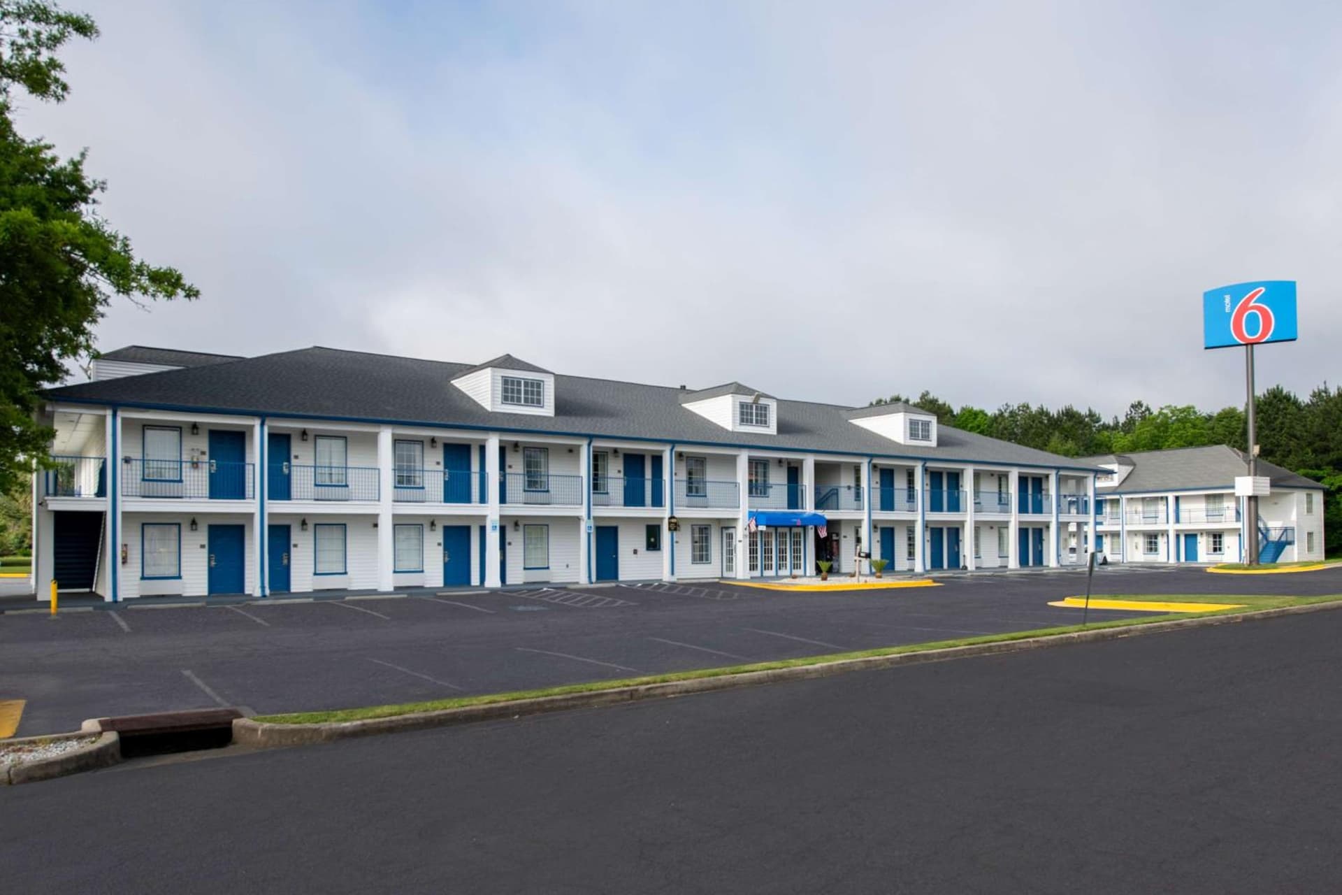 Motel 6  Macon, GA – I-475 gallery photo in Macon, GA — image 9