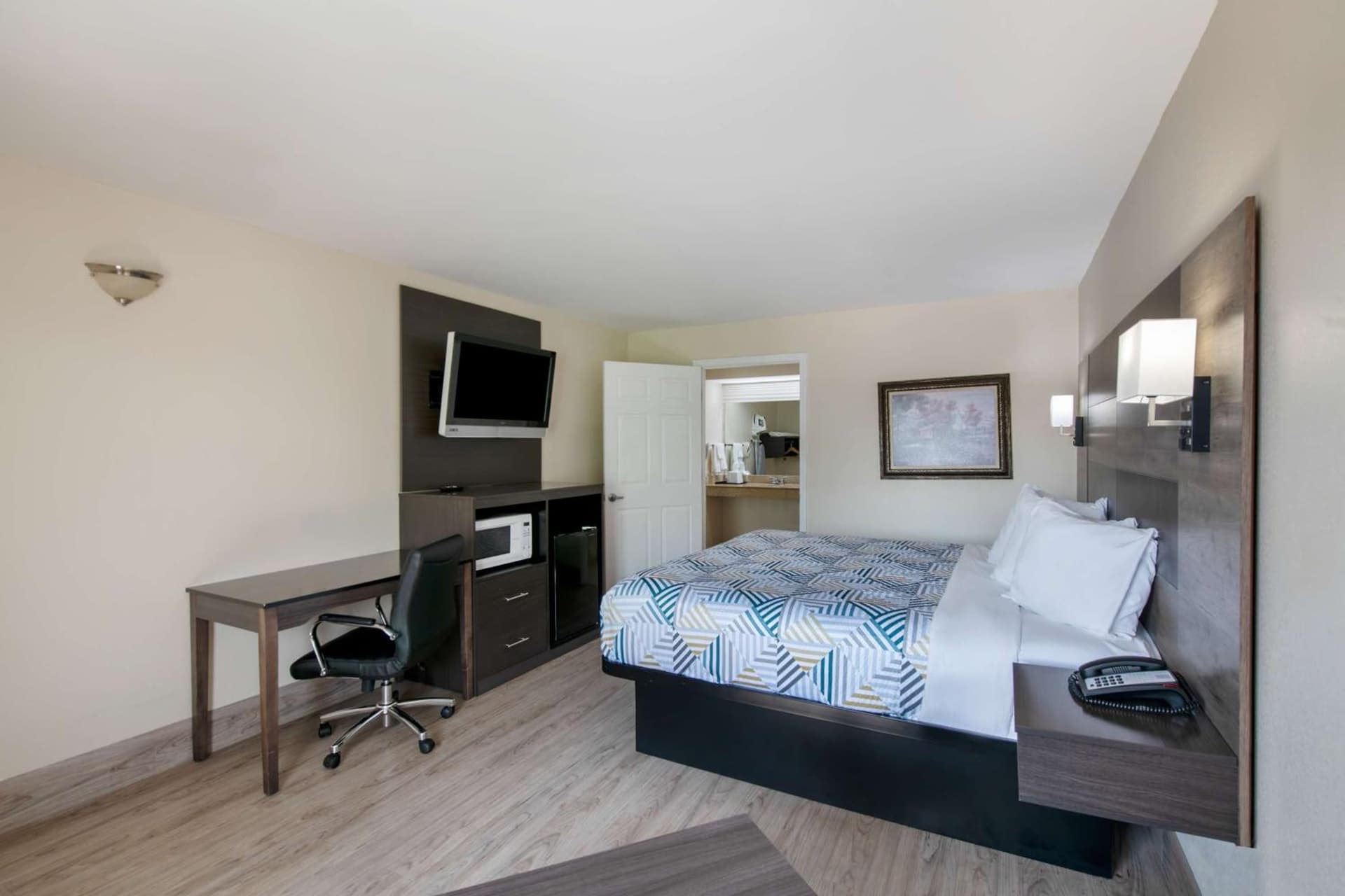 Motel 6  Macon, GA – I-475 gallery photo in Macon, GA — image 15