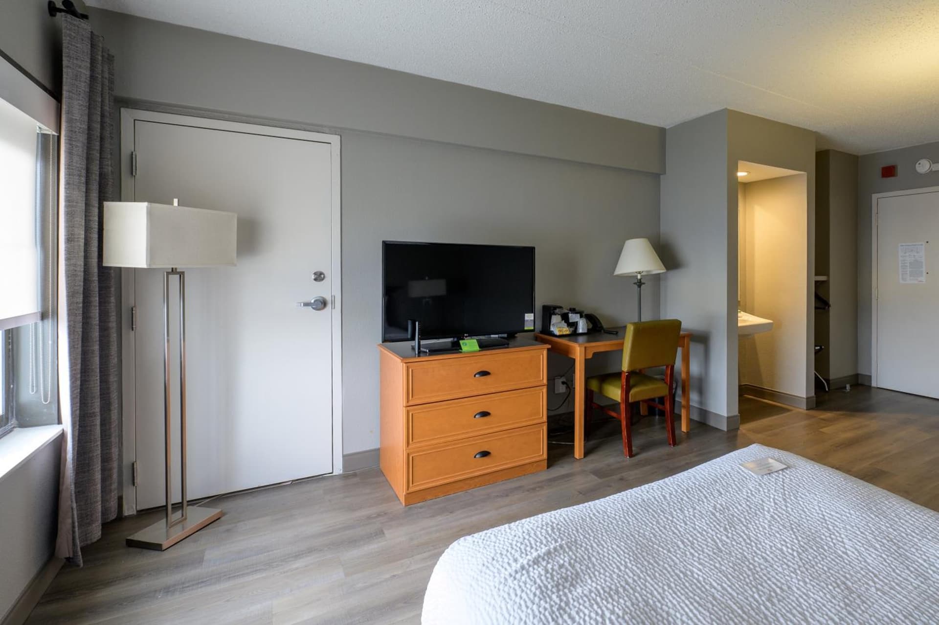 La Quinta by Wyndham New Haven gallery photo in New Haven, CT — image 18