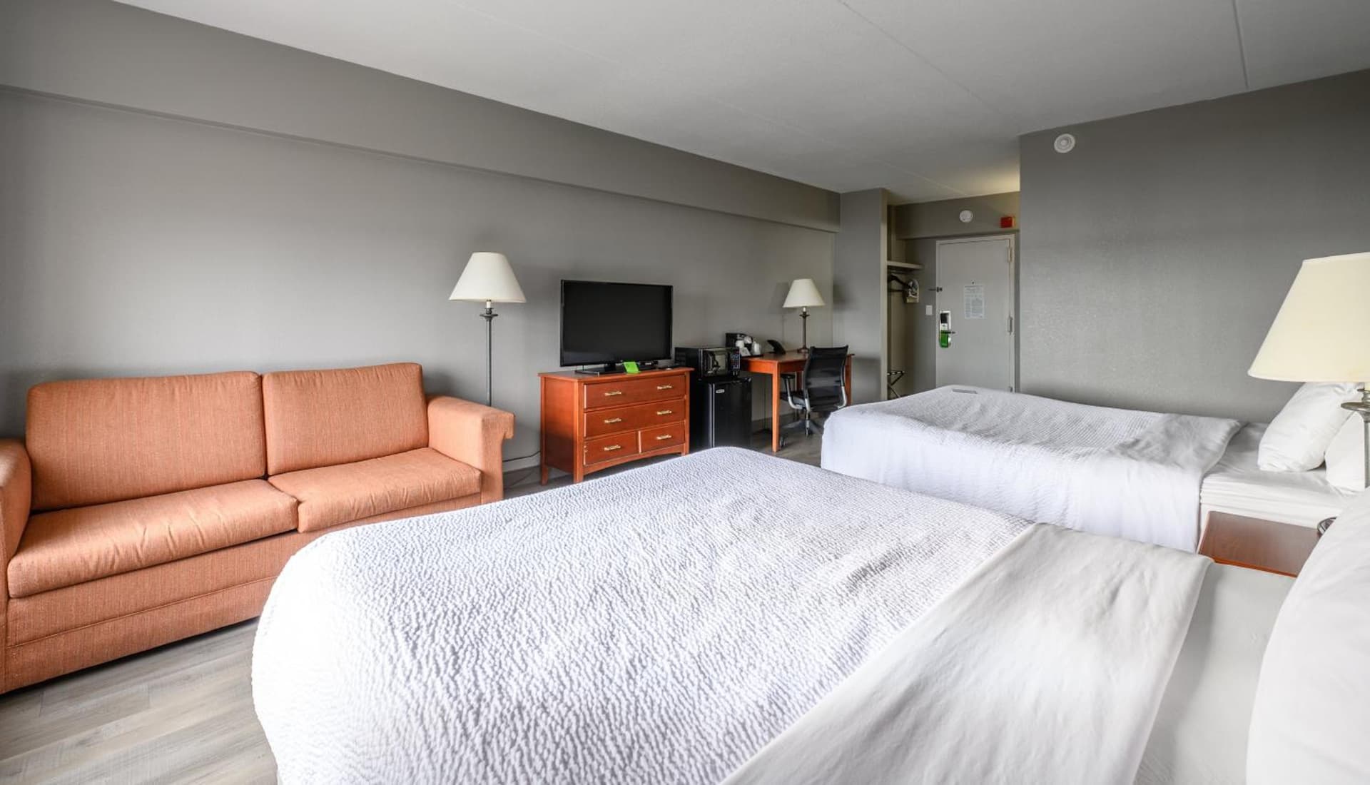 La Quinta by Wyndham New Haven gallery photo in New Haven, CT — image 20