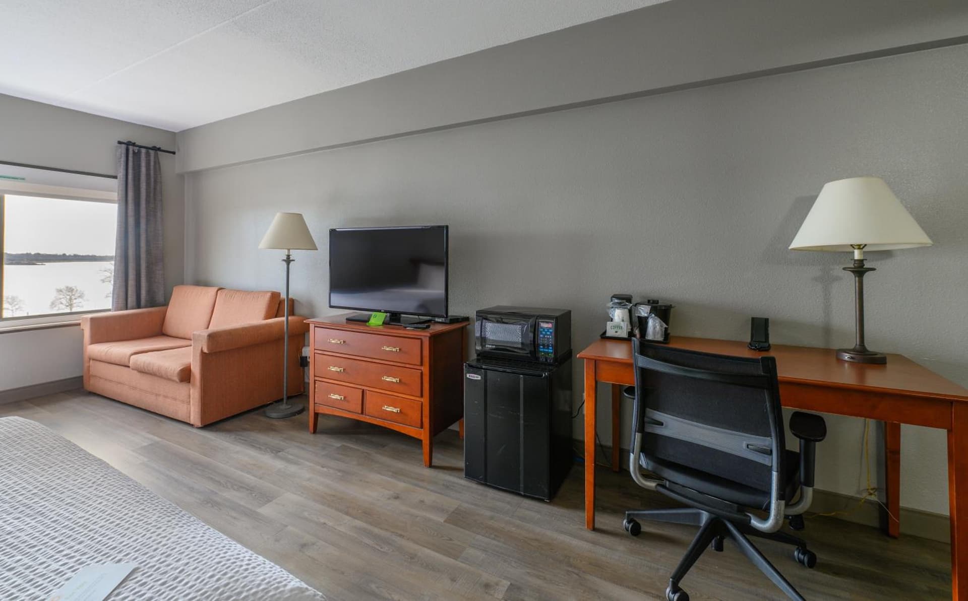 La Quinta by Wyndham New Haven gallery photo in New Haven, CT — image 41